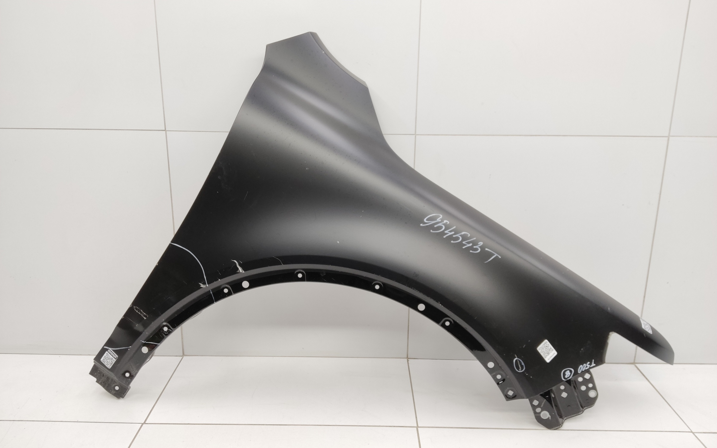 Крыло переднее правое Tank 500