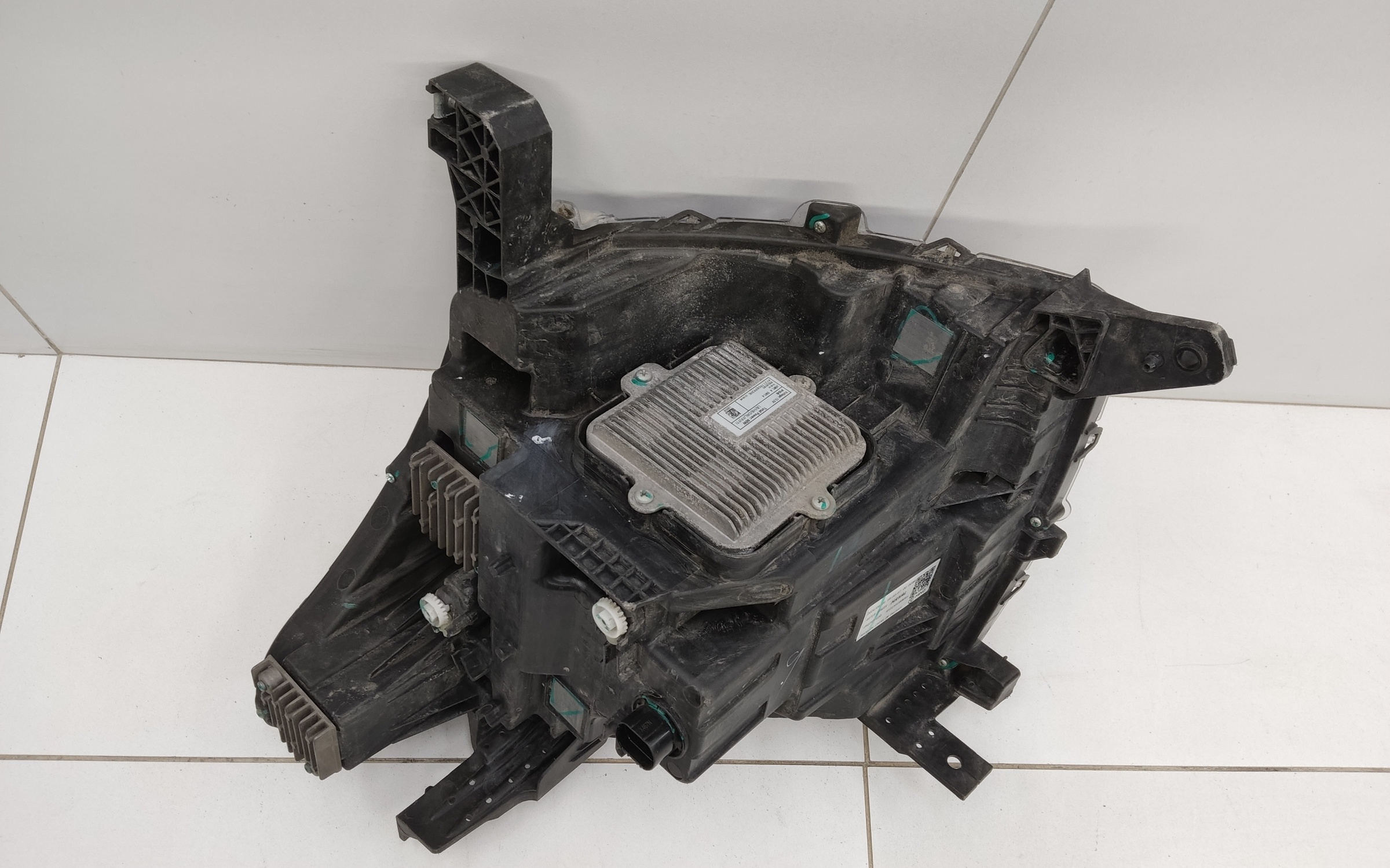 Фара передняя правая Haval H5 2 LED