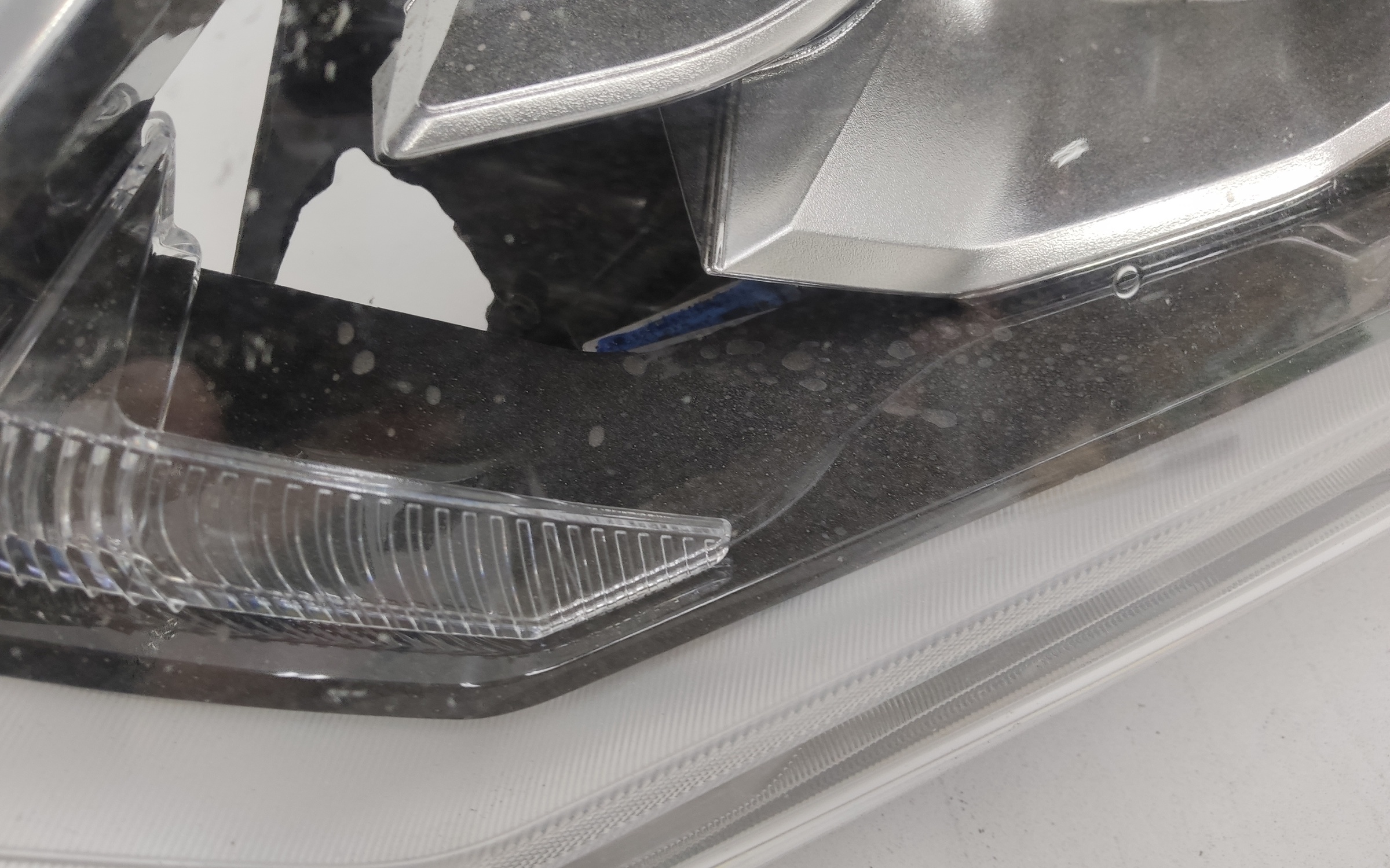 Фара передняя левая Nissan X-Trail T32 Restail LED