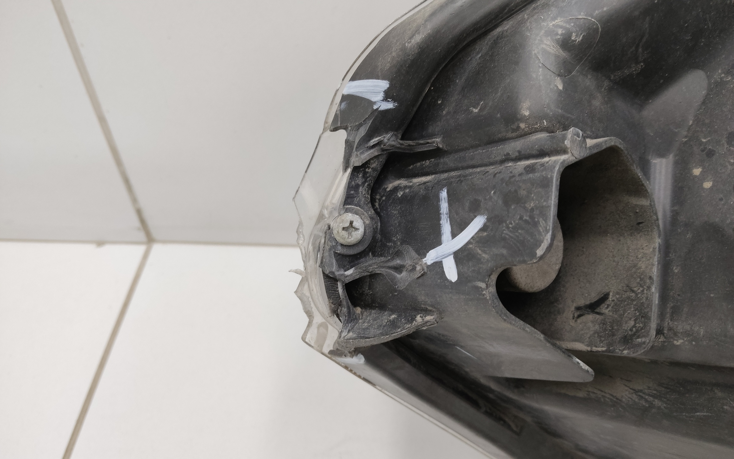 Фара передняя правая Nissan X-Trail T32 Restail LED