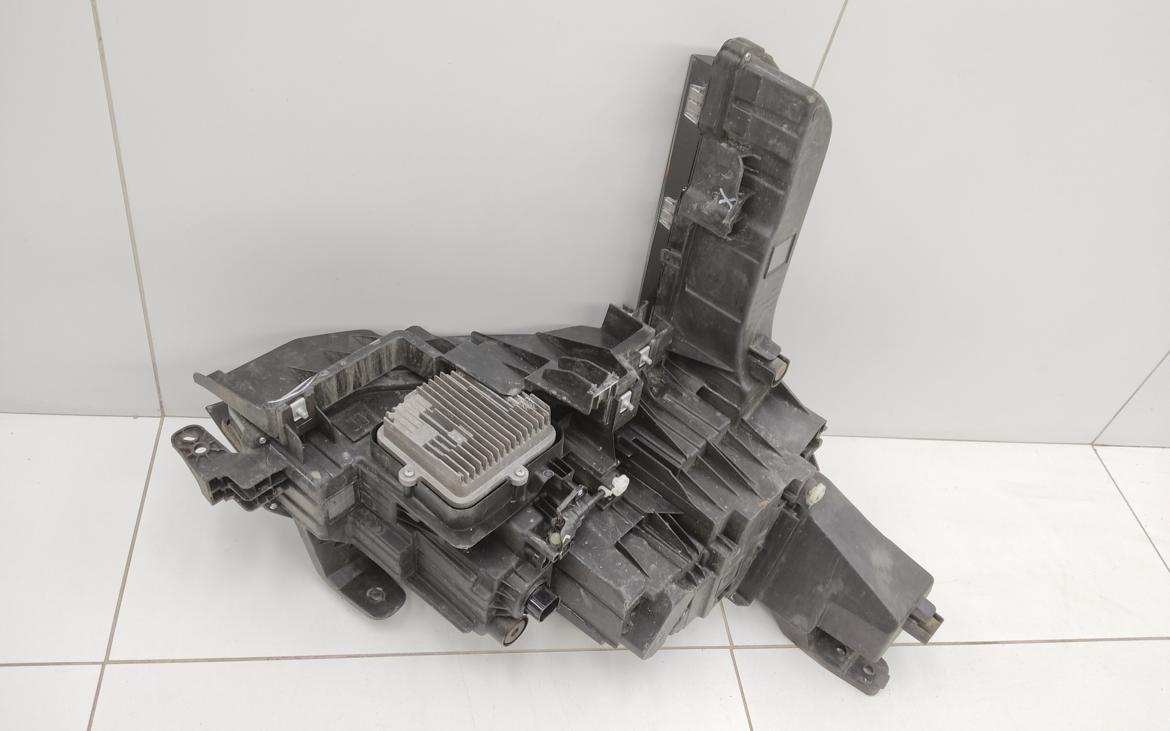 Фара передняя левая Exeed RX LED