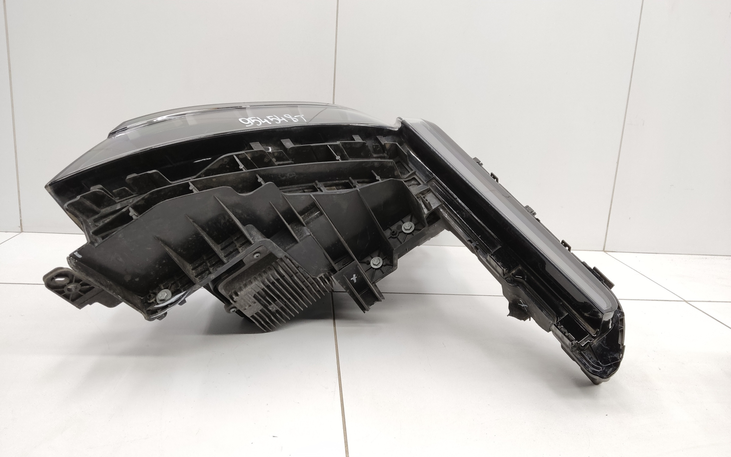 Фара передняя левая Exeed RX LED