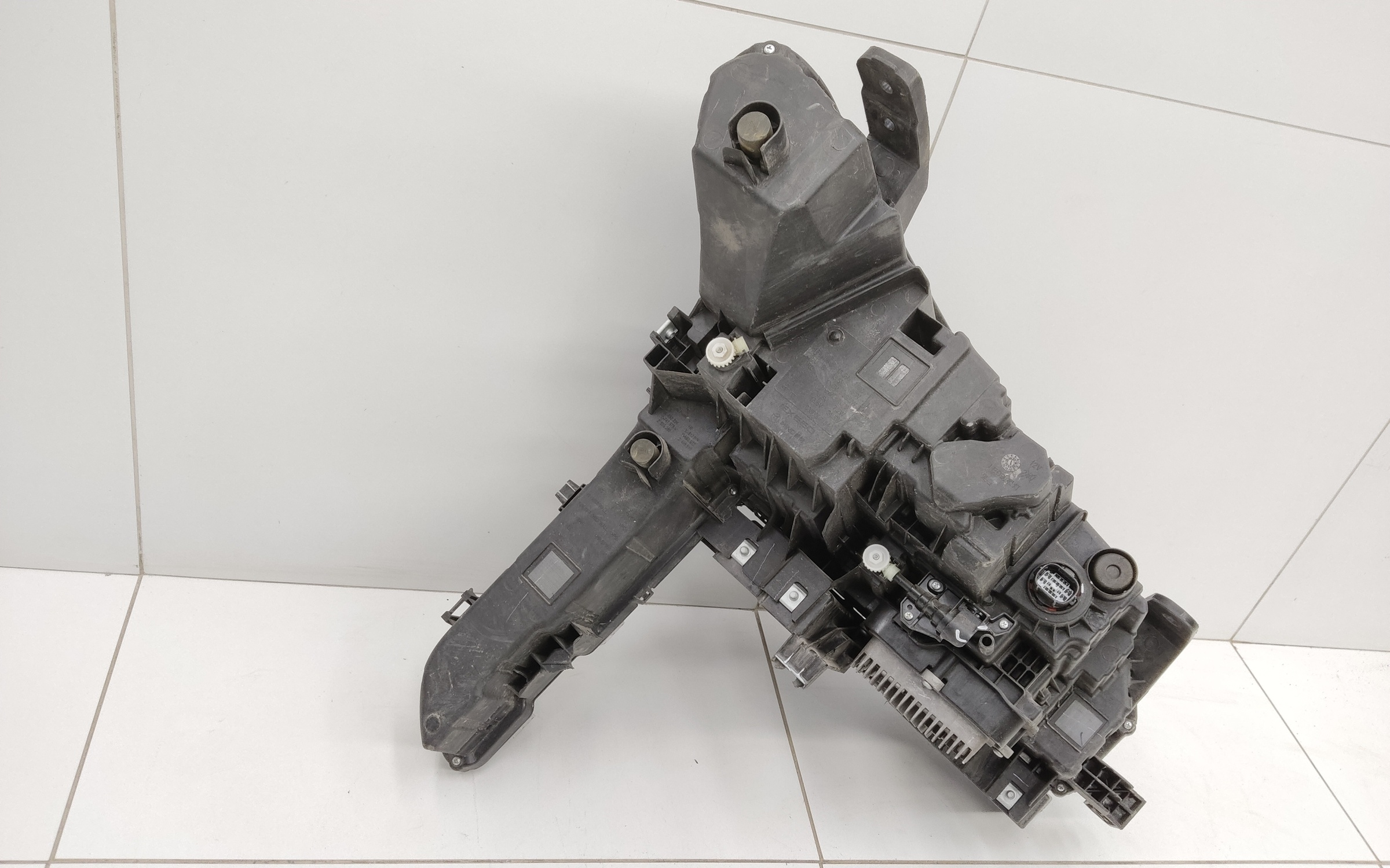 Фара передняя левая Exeed RX LED