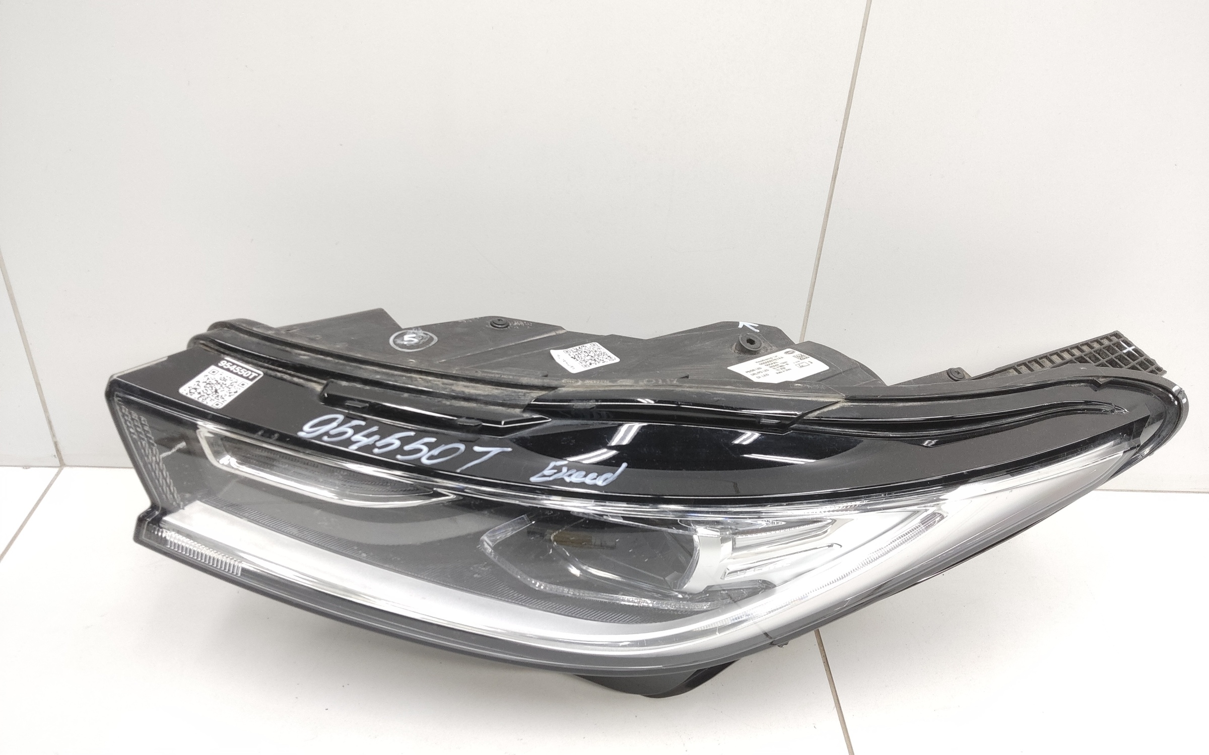 Фара передняя левая Exeed TXL LED