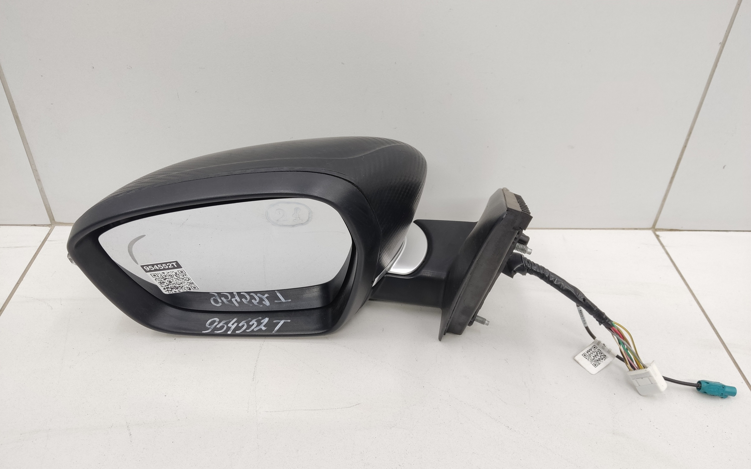 Зеркало левое Geely Coolray 12+1 контактов карбон