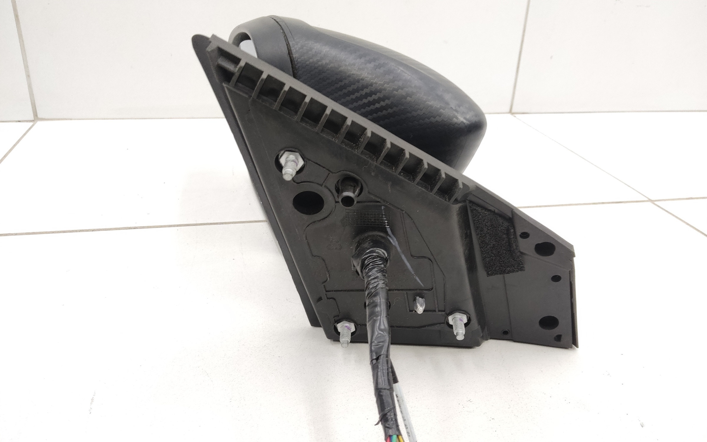 Зеркало левое Geely Coolray 12+1 контактов карбон