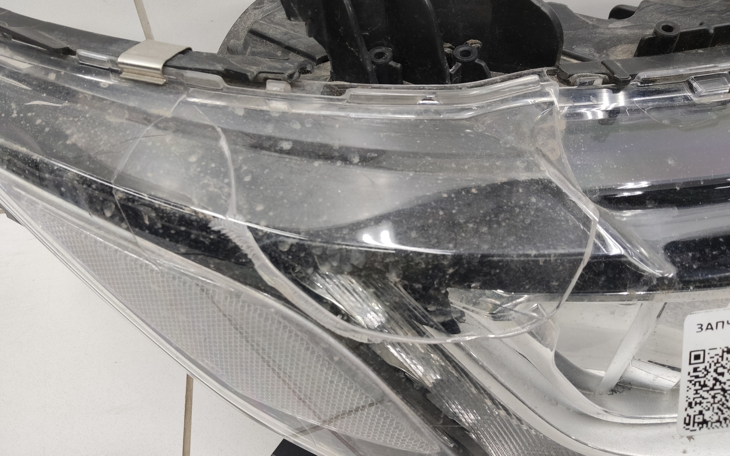 Фара передняя правая Mitsubishi Outlander 3 Restail 2 галоген