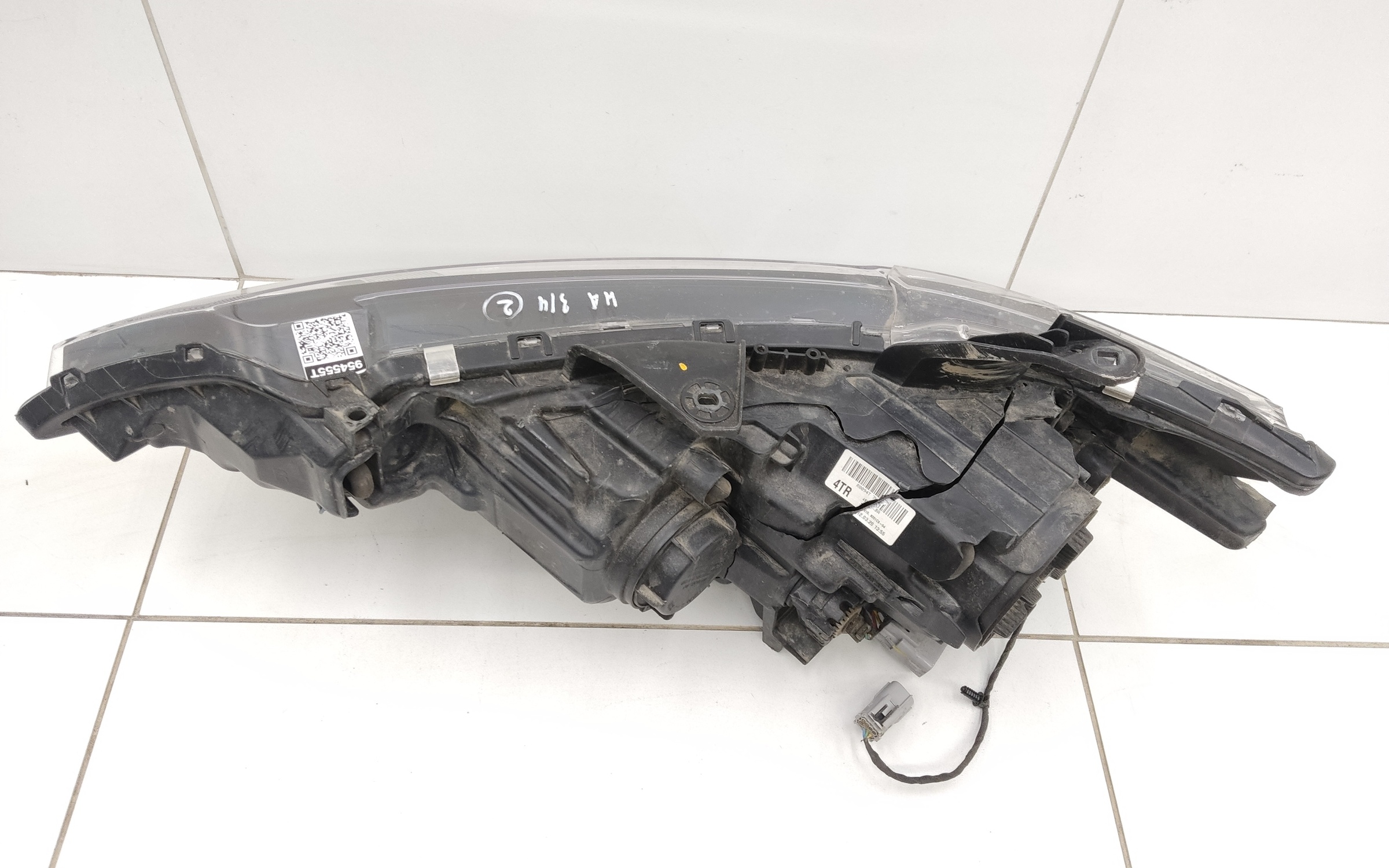 Фара передняя правая Mitsubishi Outlander 3 Restail 2 галоген