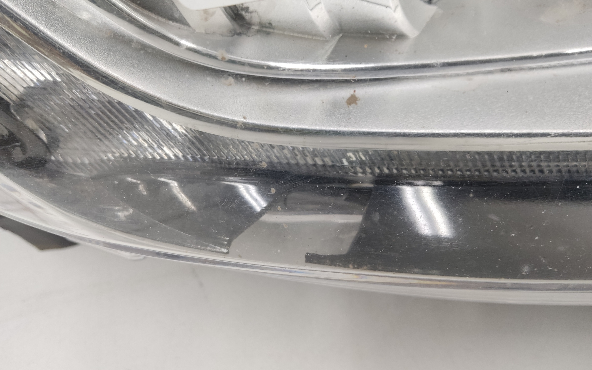 Фара передняя правая Mitsubishi Outlander 3 Restail 2 галоген