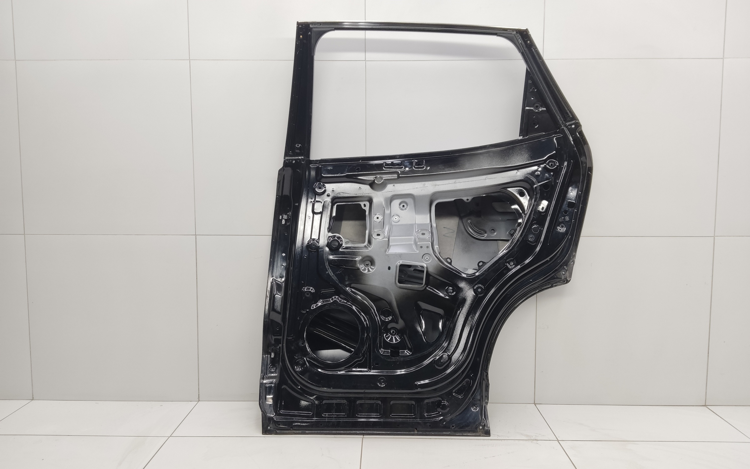 Дверь задняя правая Jetour Dashing