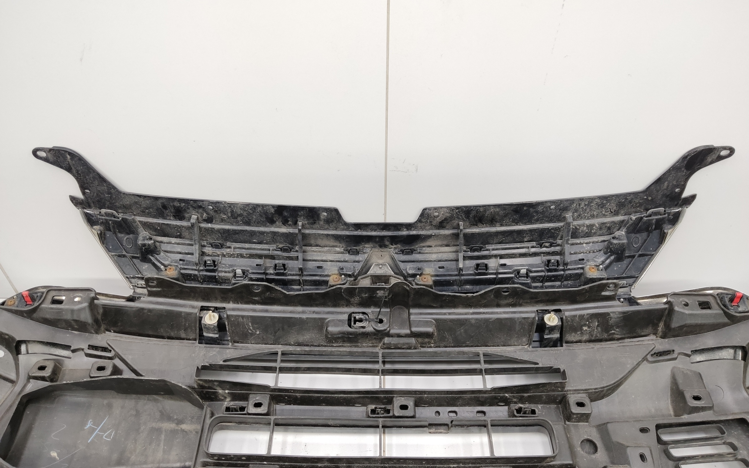 Бампер передний Mitsubishi Outlander 3 Restail 3