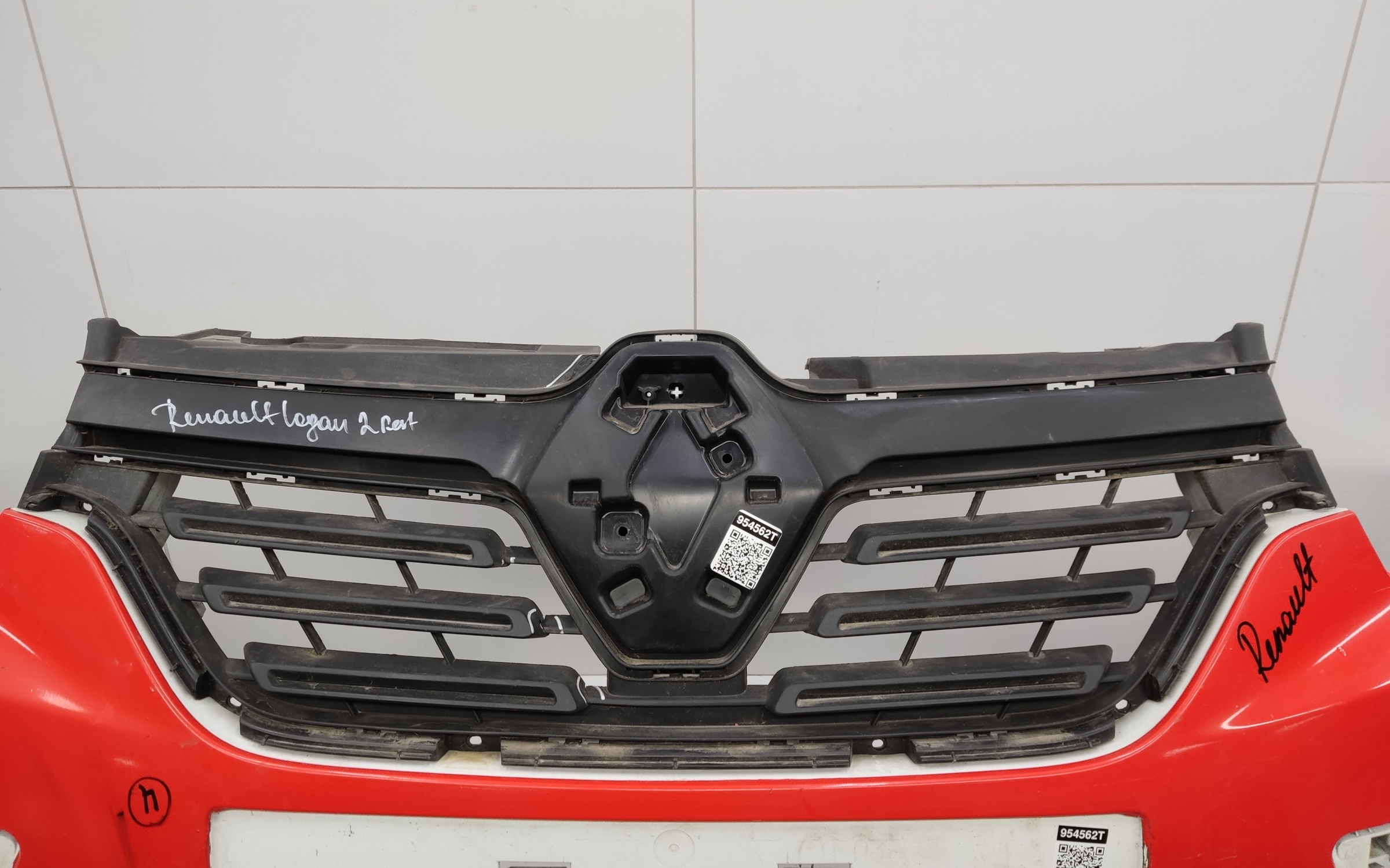 Бампер передний Renault Logan 2 Restail