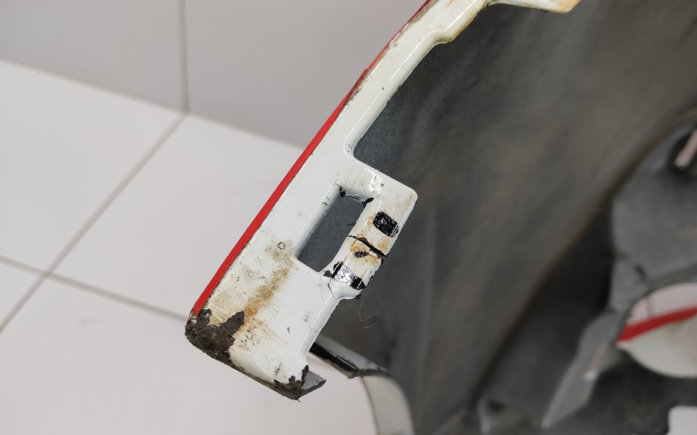 Бампер передний Renault Logan 2 Restail