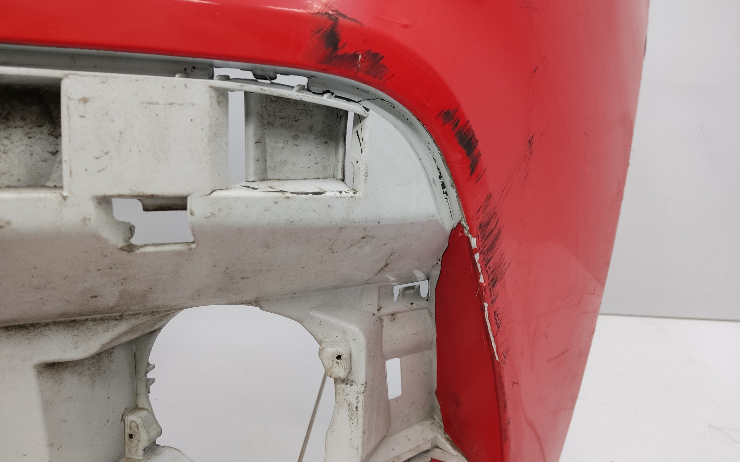 Бампер передний Renault Logan 2 Restail