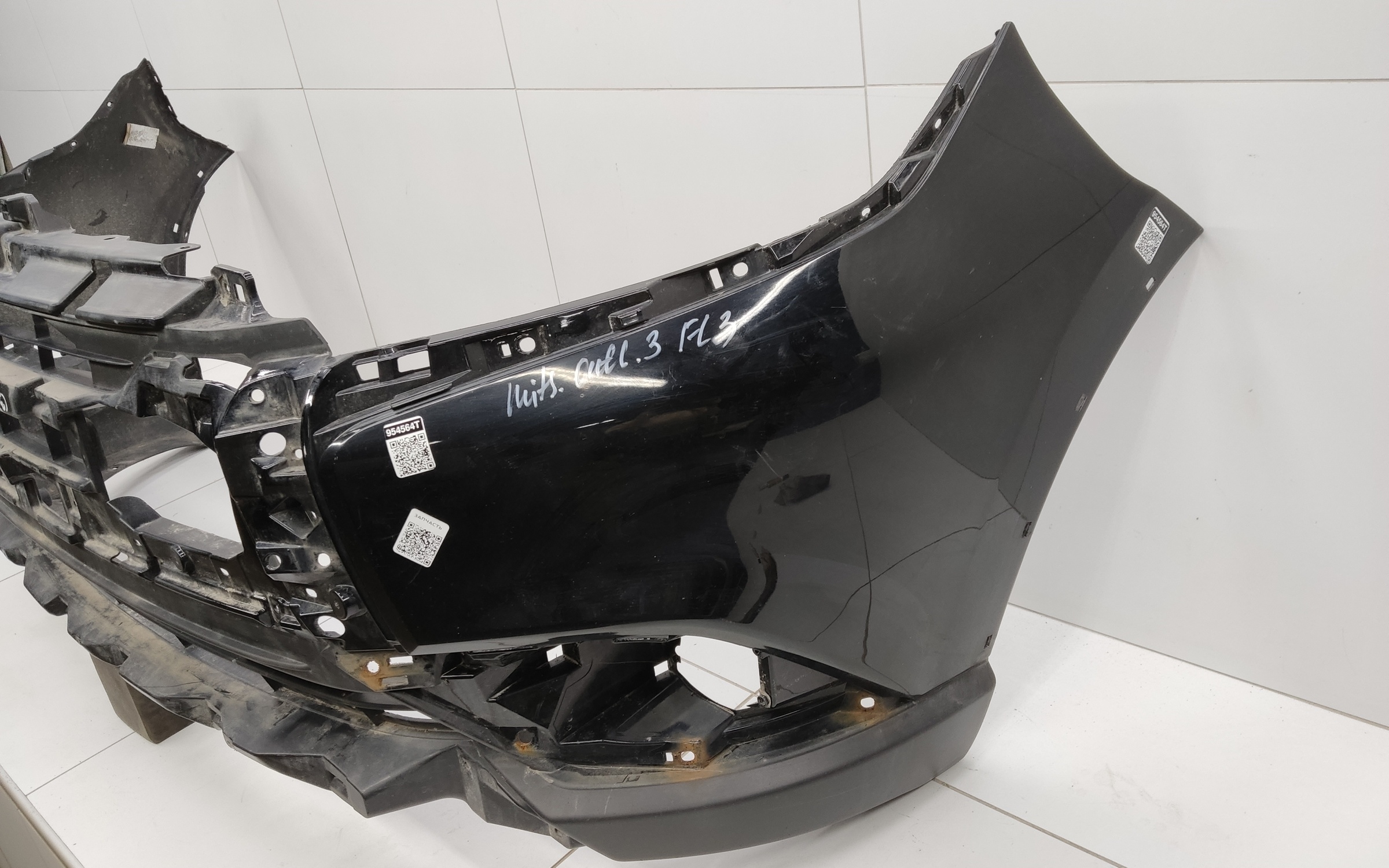 Бампер передний Mitsubishi Outlander 3 Restail 3