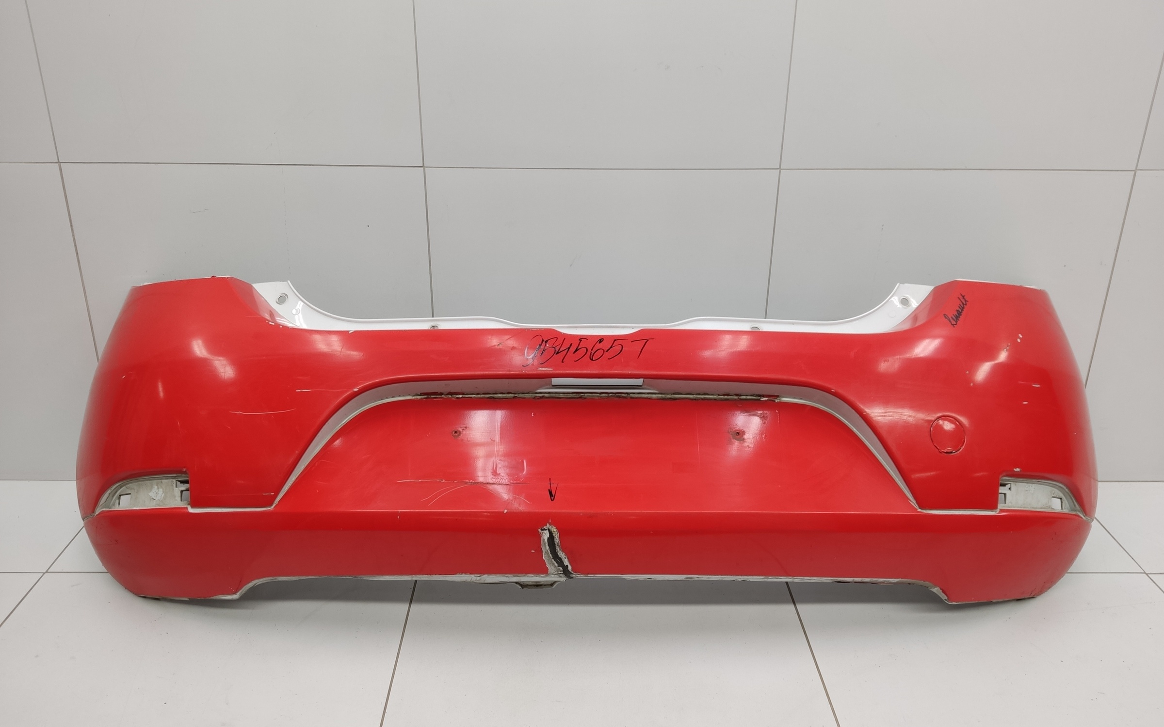 Бампер задний Renault Sandero 2