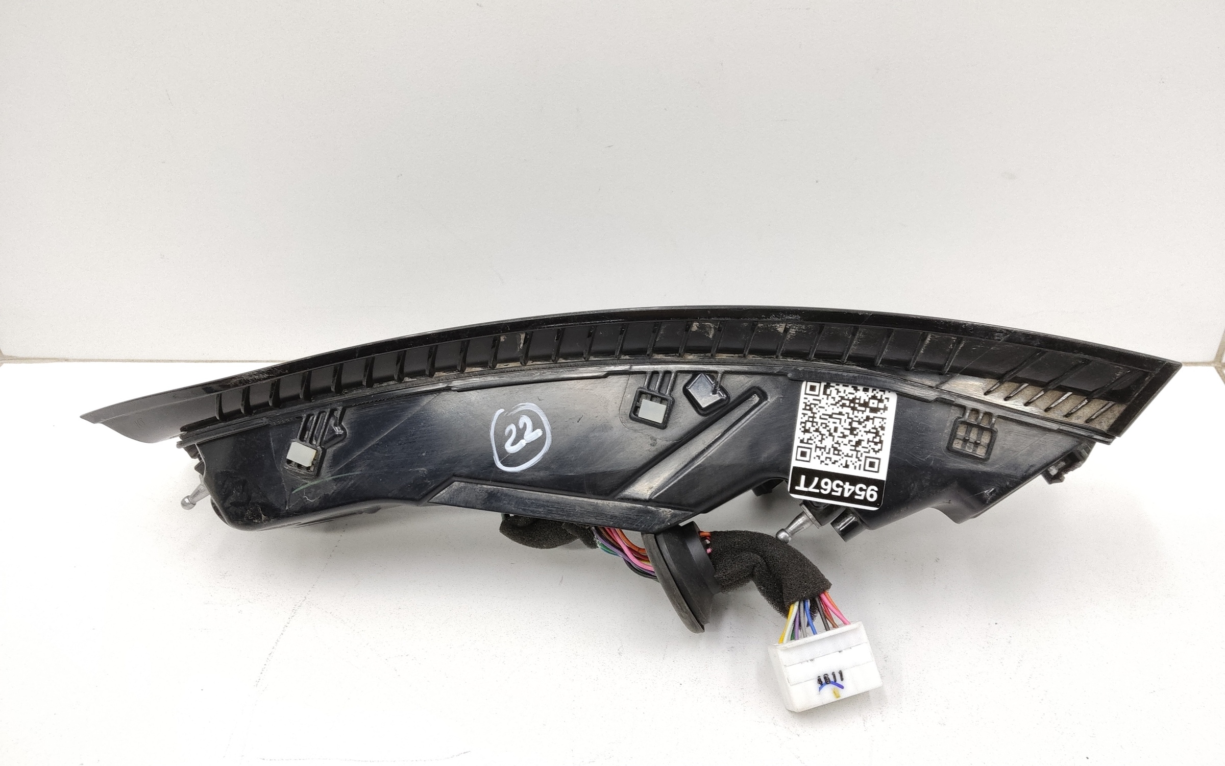 Фонарь задний правый наружный Avatr 11 Restail LED