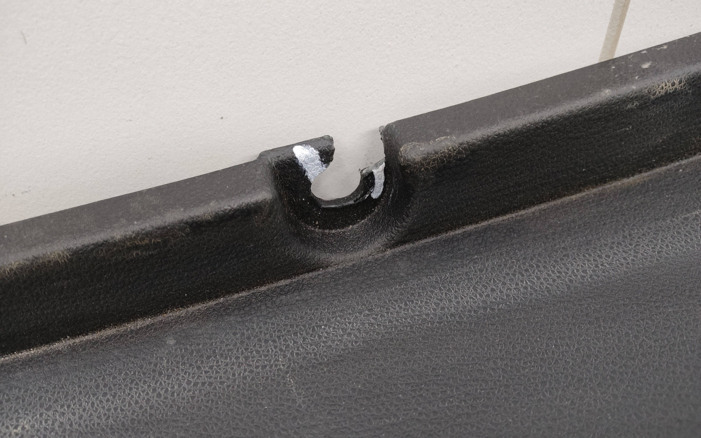 Накладка задней панели Avatr 11 Restail