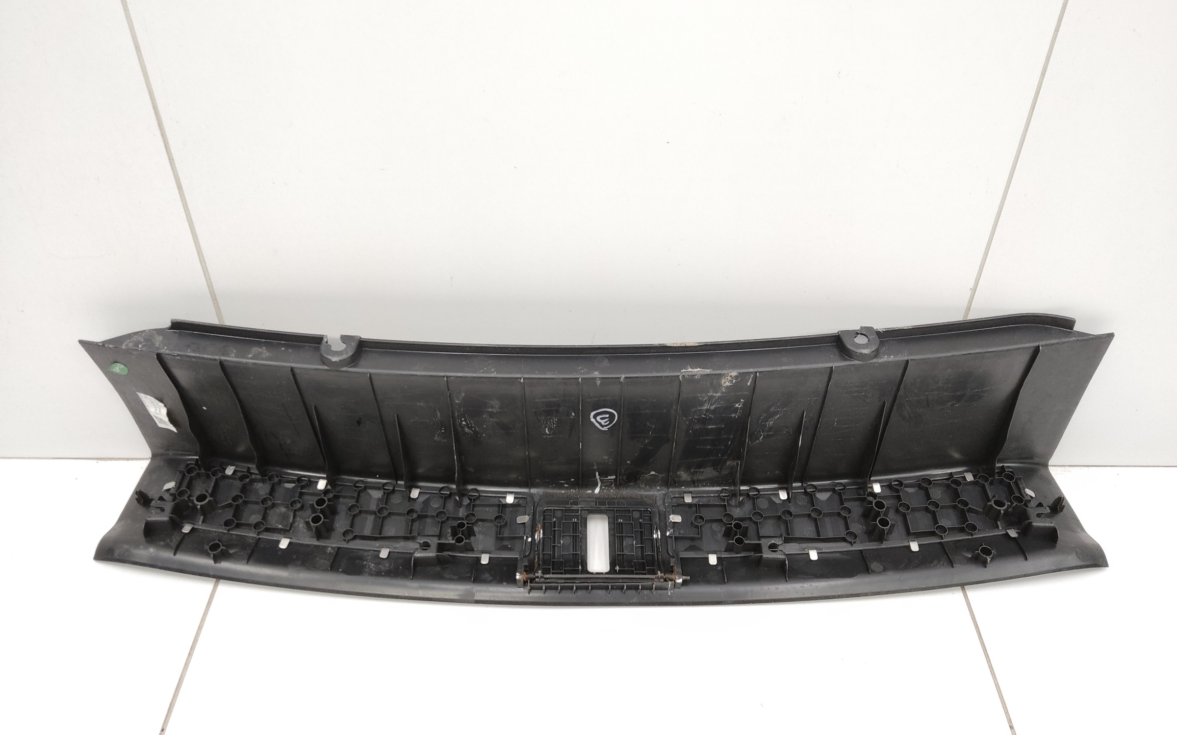 Накладка задней панели Avatr 11 Restail