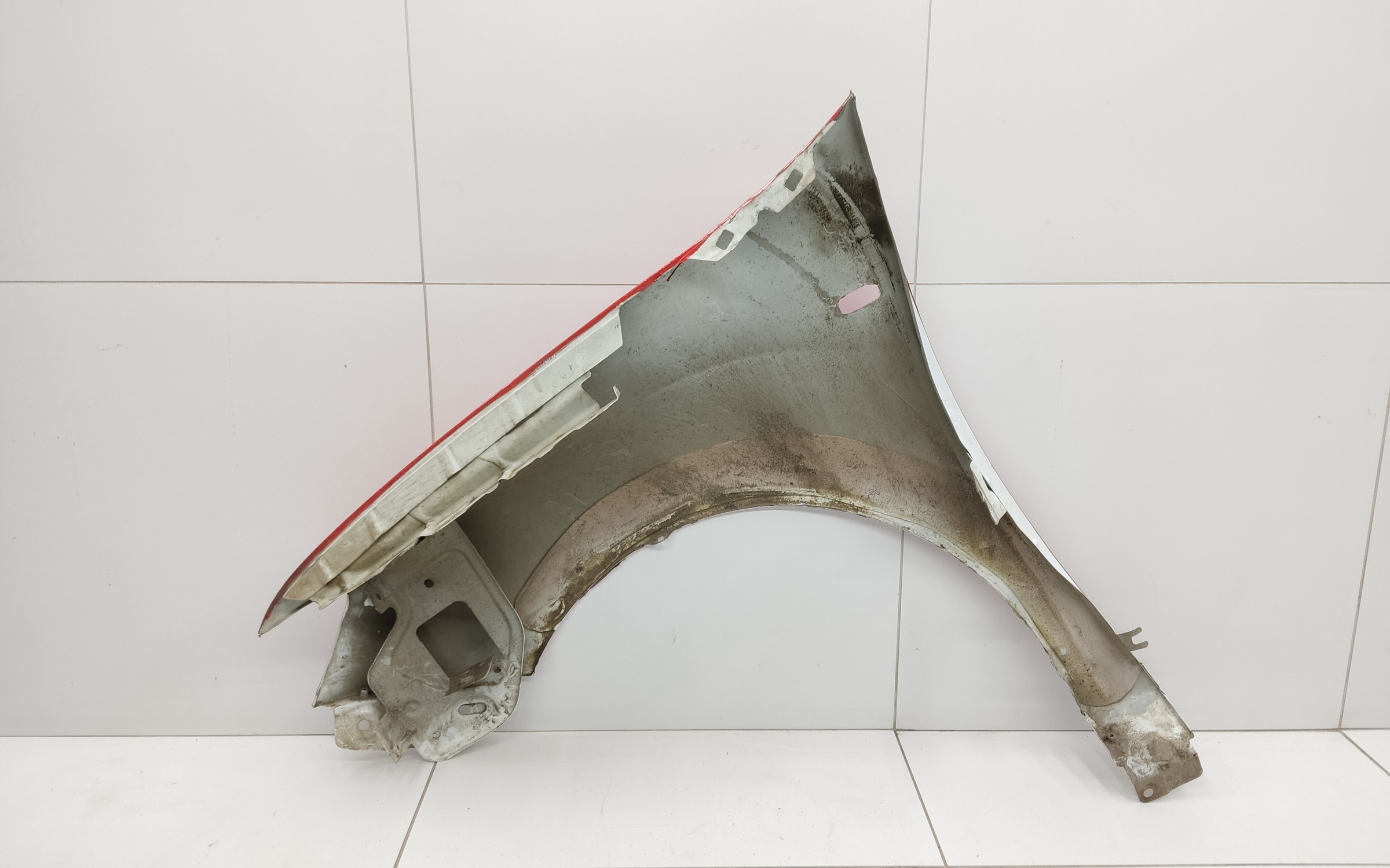 Крыло переднее правое Renault Logan 2 под повторитель