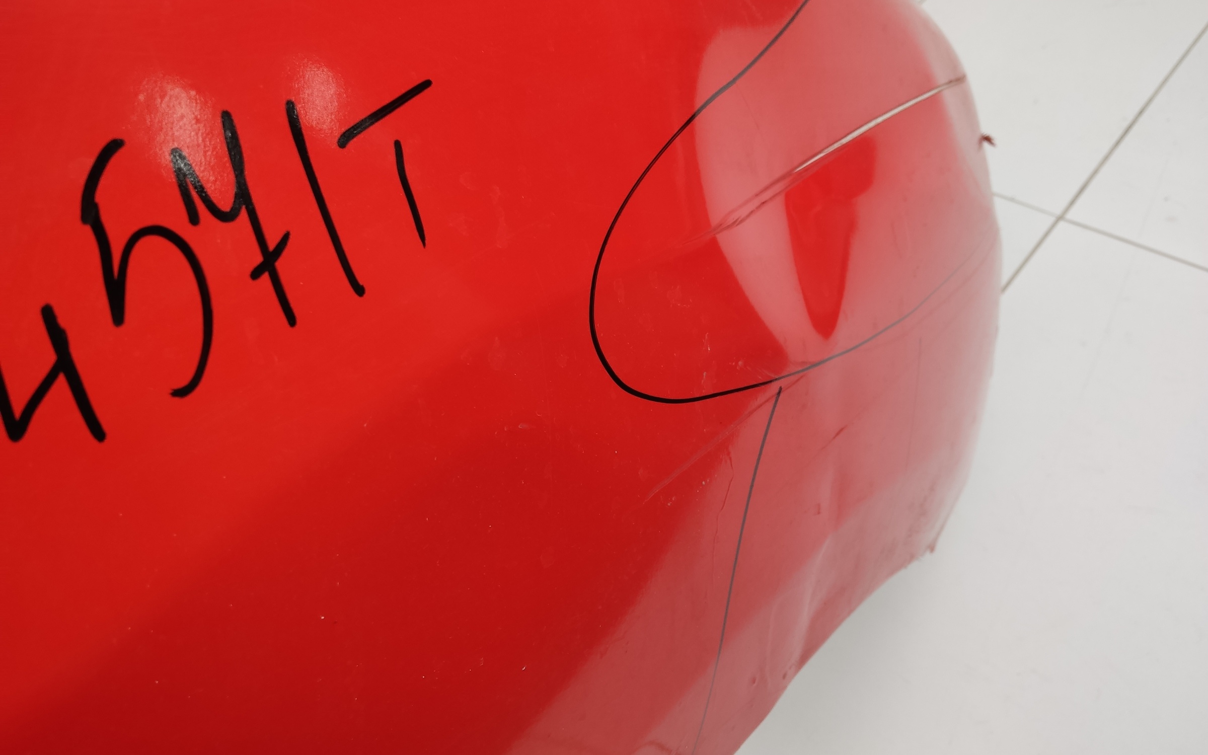 Крыло переднее правое Renault Logan 2 под повторитель