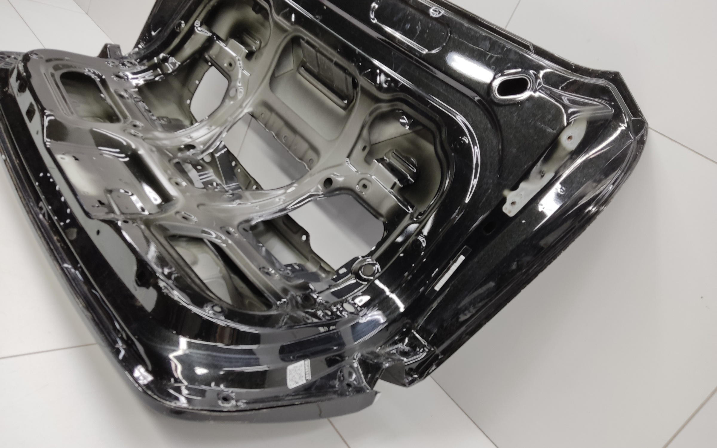 Крышка багажника Avatr 11 Restail