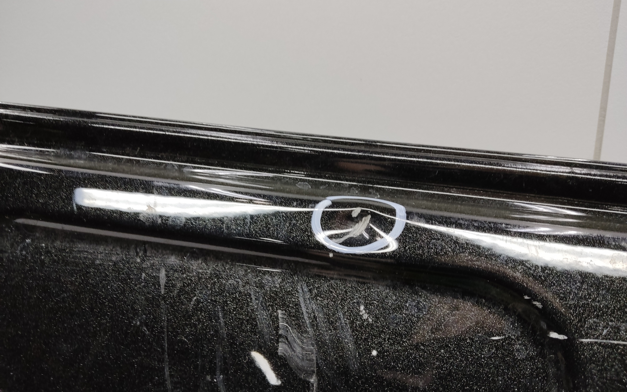 Крышка багажника Avatr 11 Restail