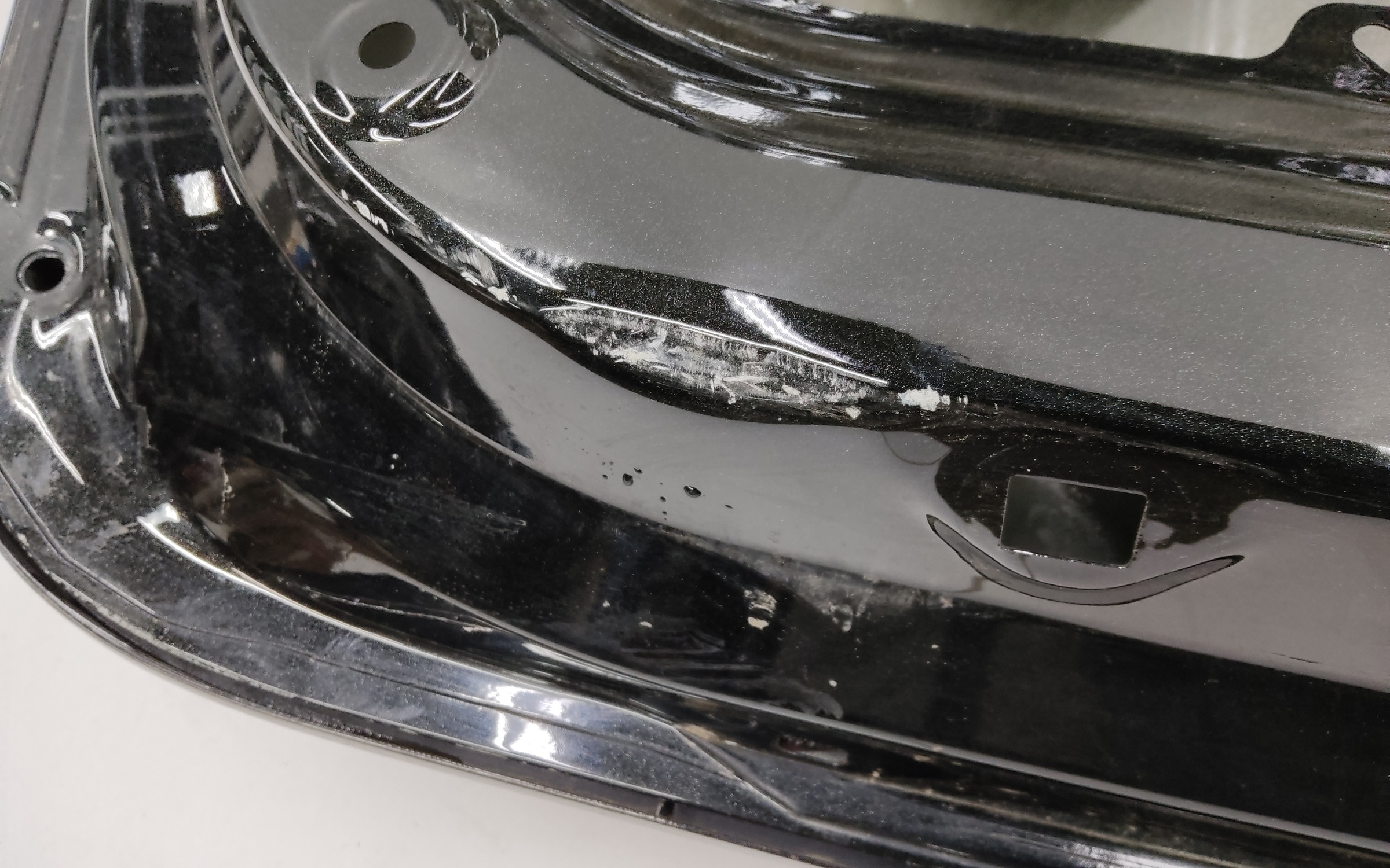 Крышка багажника Avatr 11 Restail