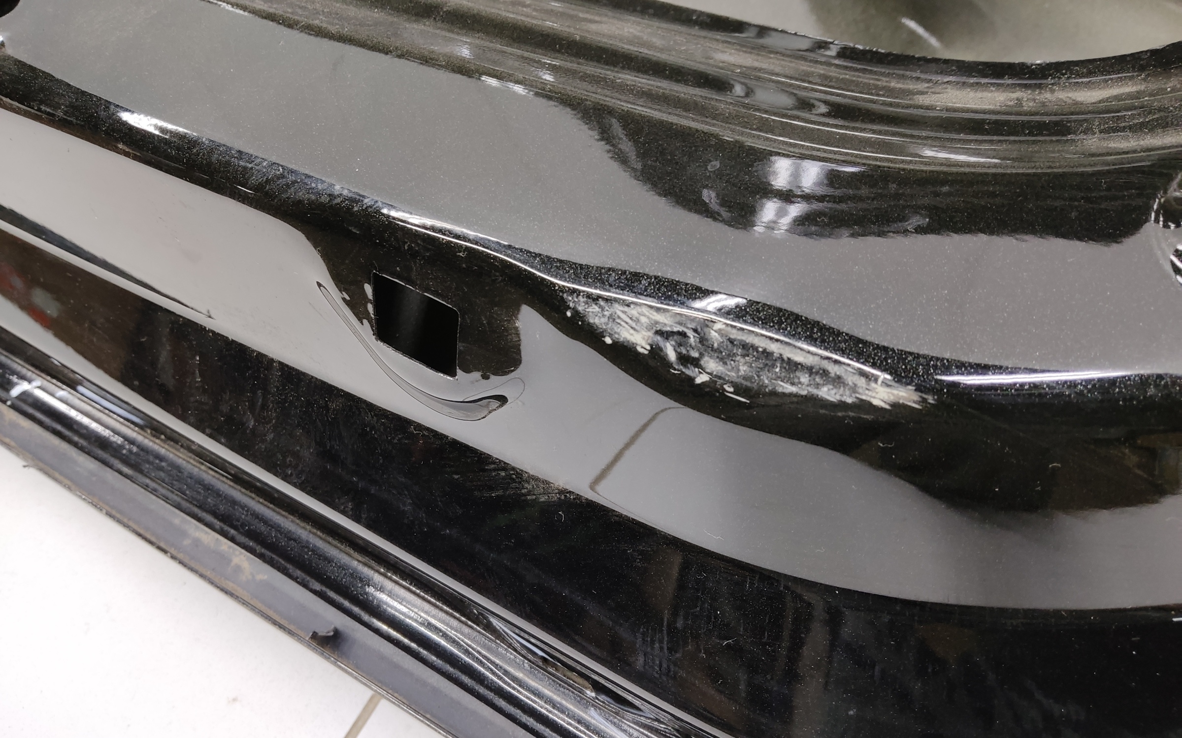 Крышка багажника Avatr 11 Restail