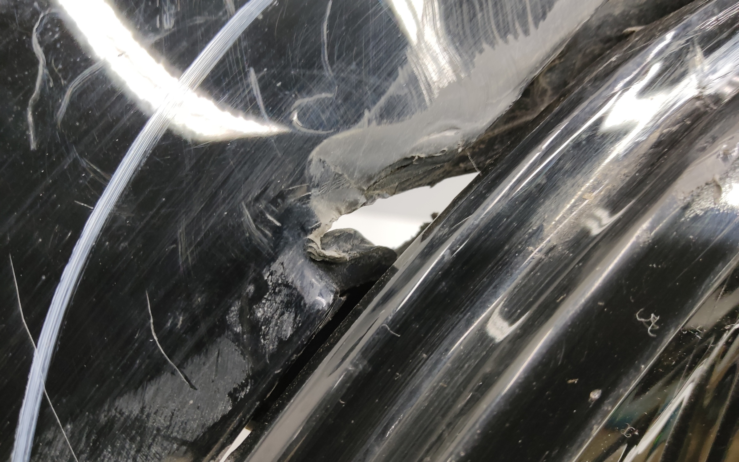 Бампер задний Avatr 11 Restail