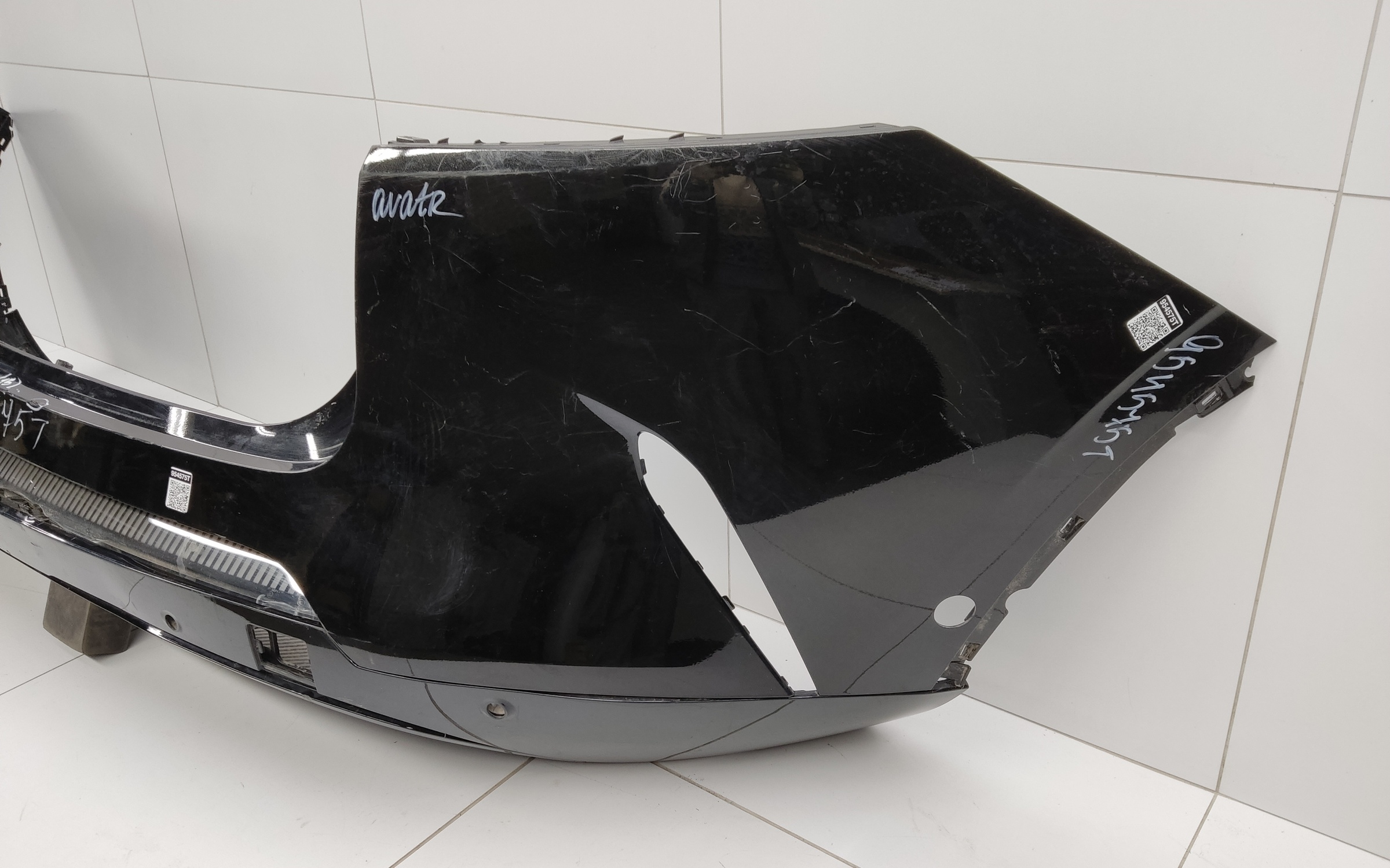 Бампер задний Avatr 11 Restail