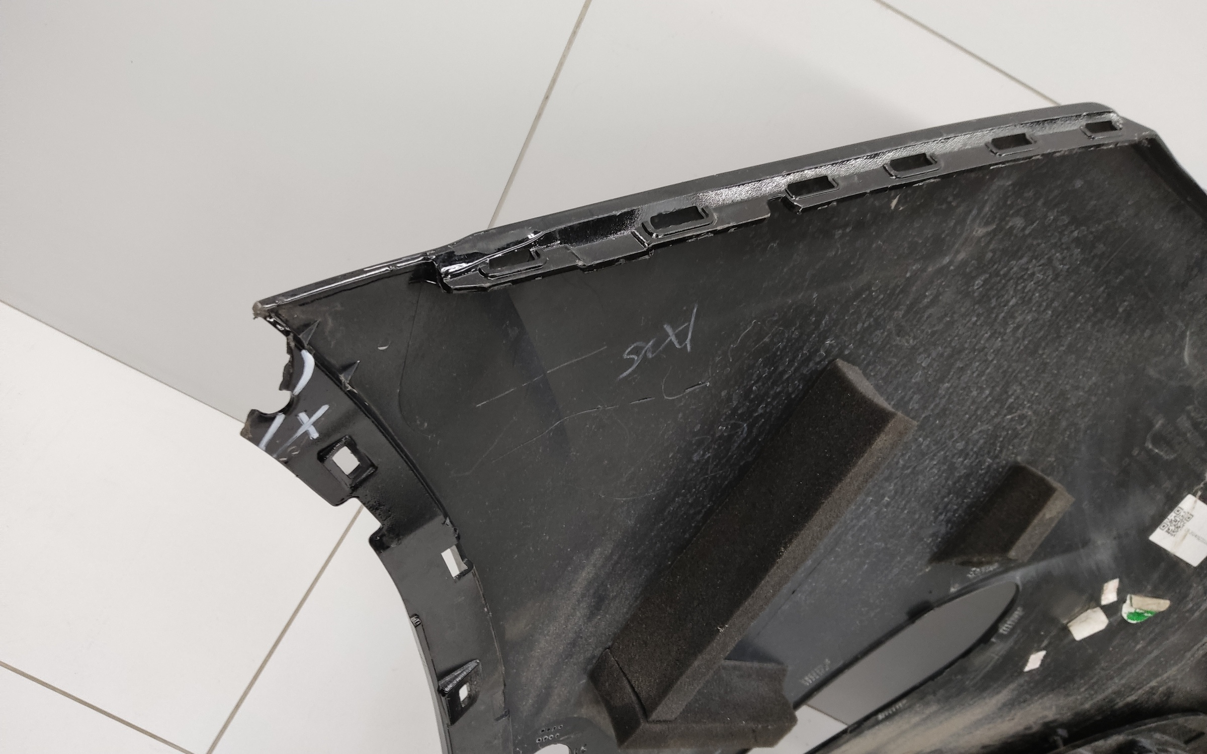 Бампер задний Avatr 11 Restail