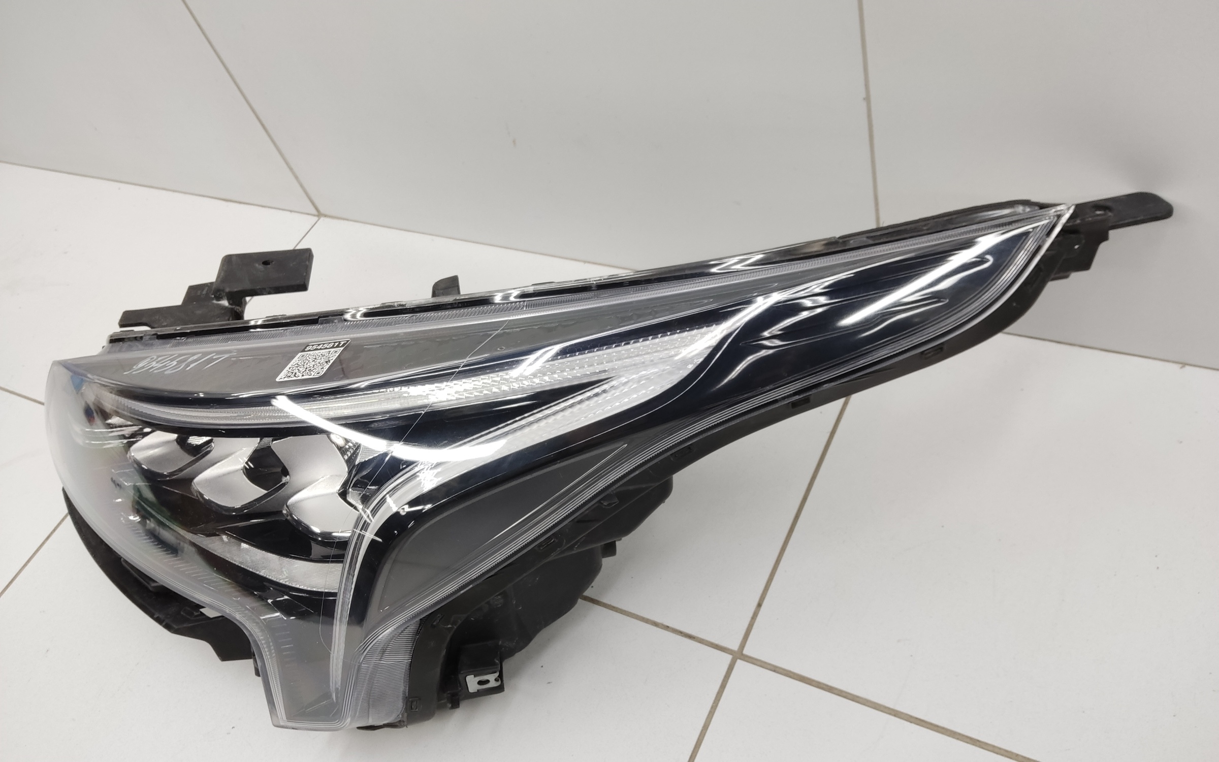 Фара передняя левая Kia Rio 4 Restail LED