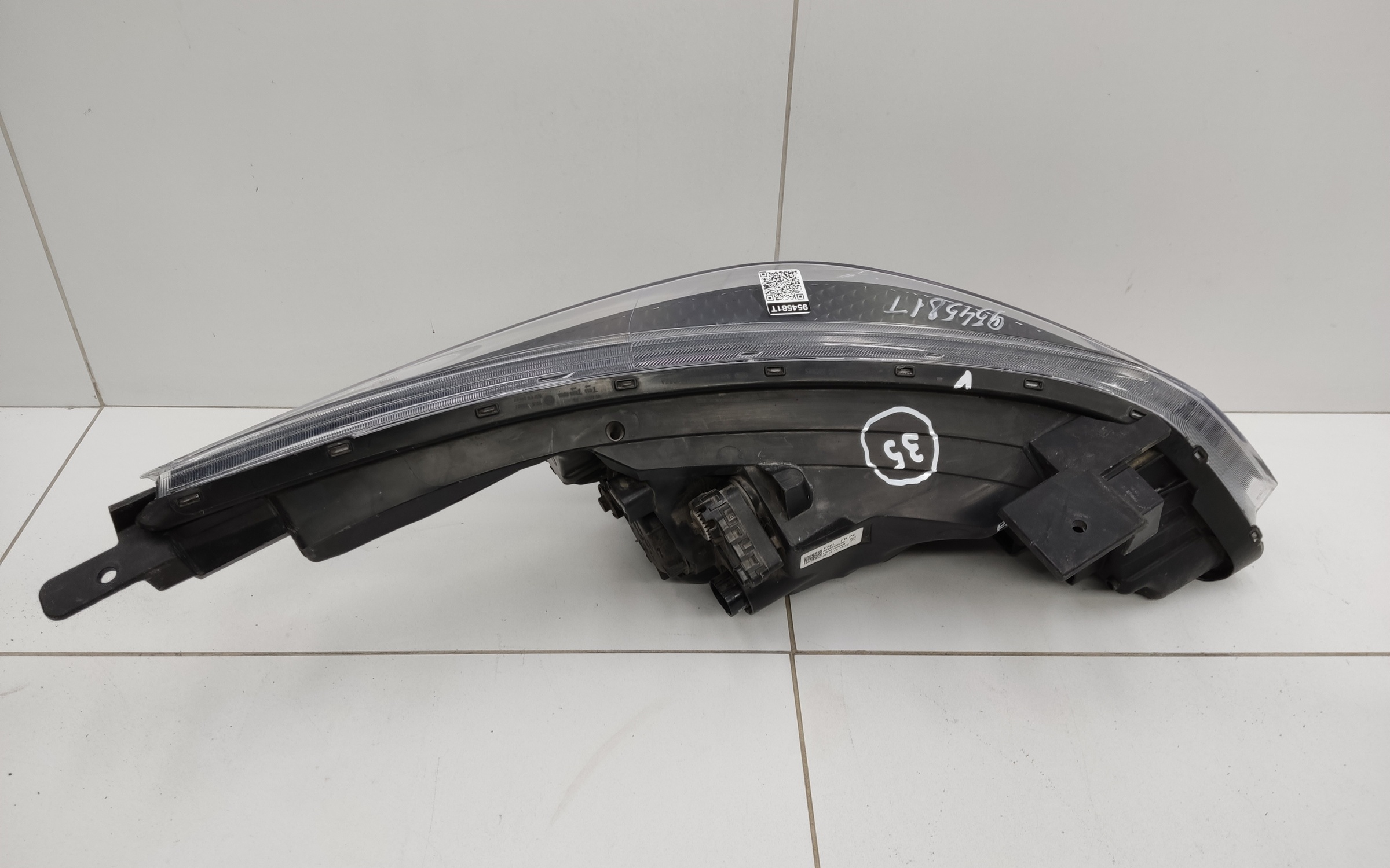 Фара передняя левая Kia Rio 4 Restail LED