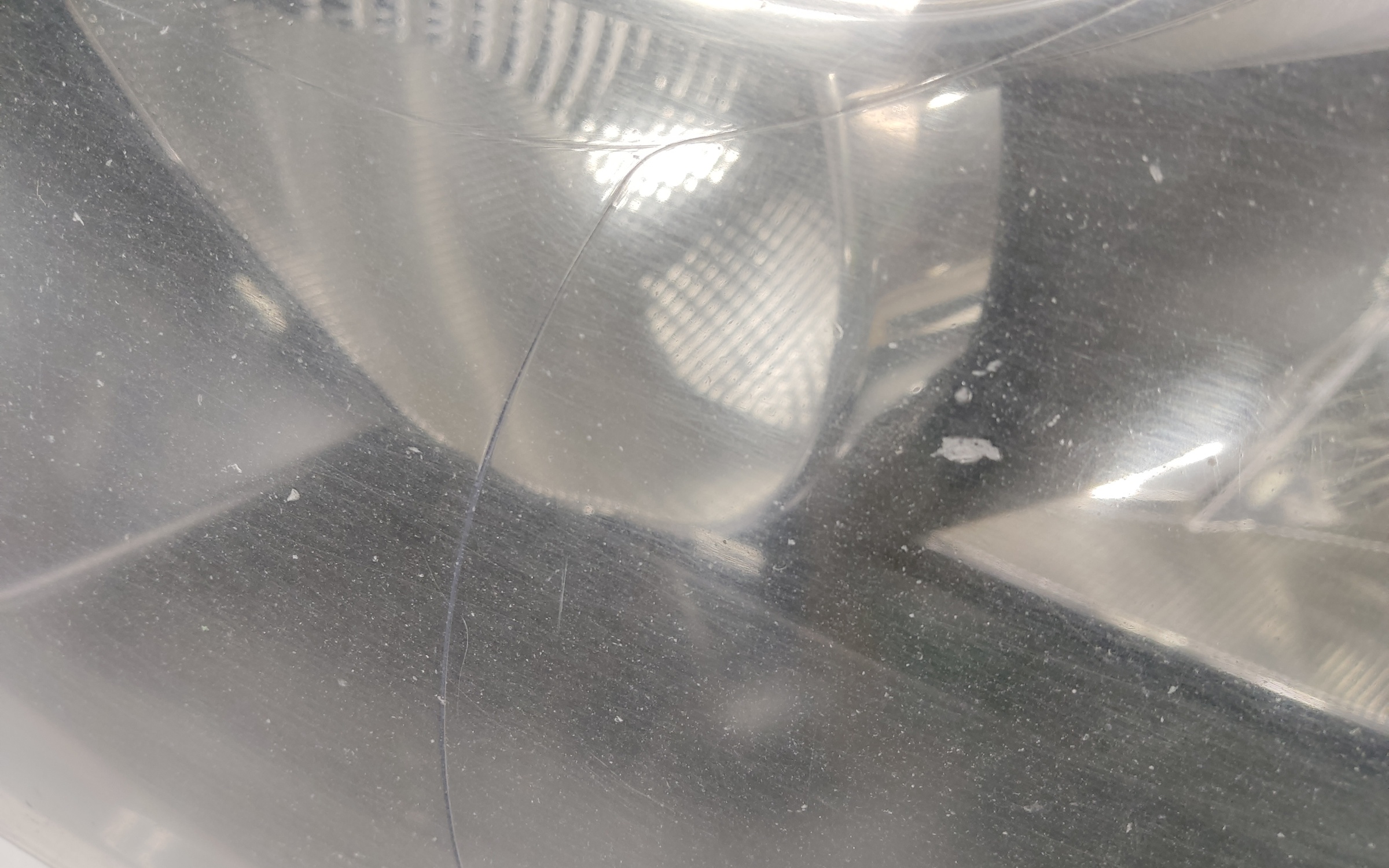 Фара передняя левая Volkswagen Transporter T5 Restail галоген