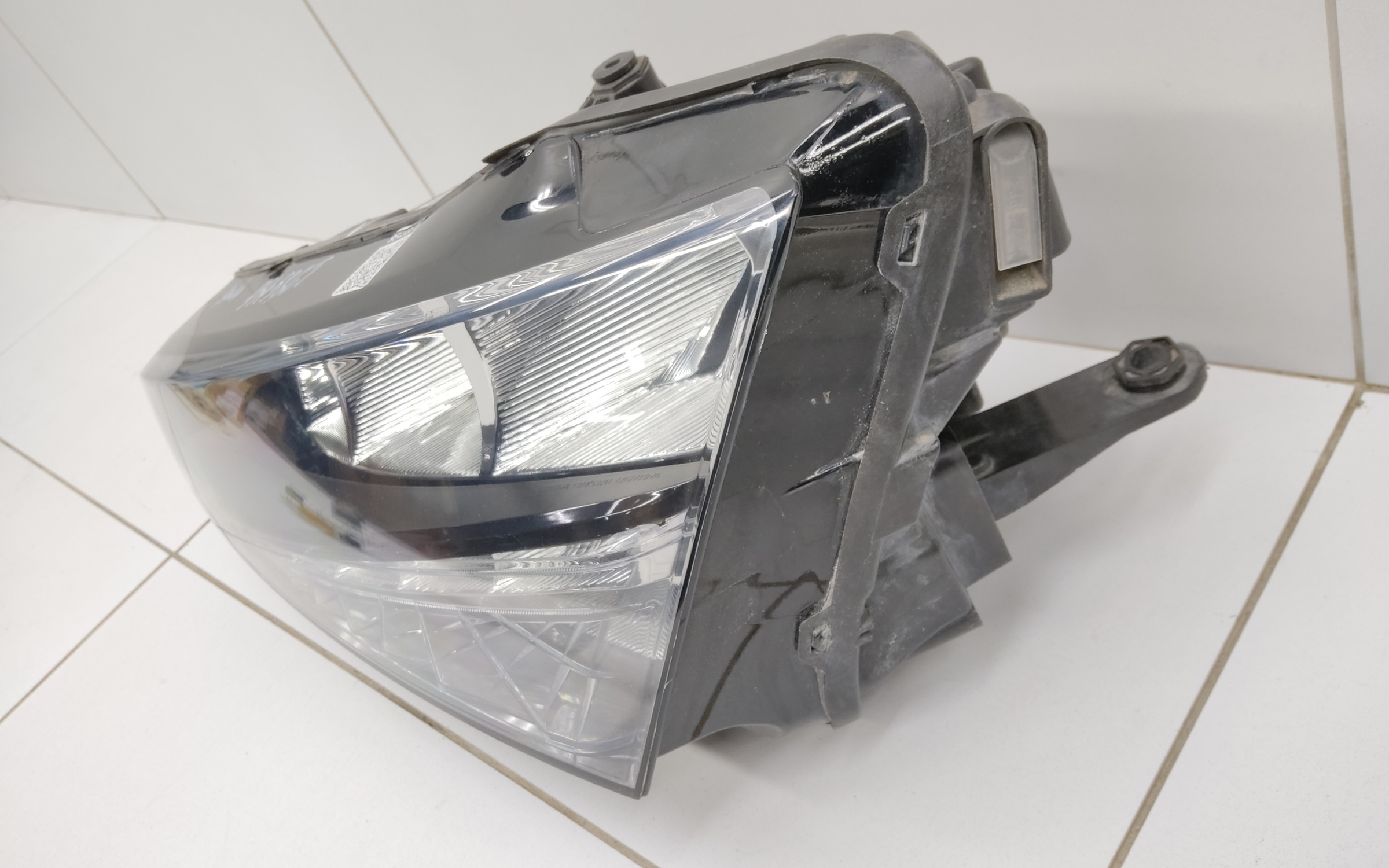 Фара передняя левая Skoda Rapid 2 LED