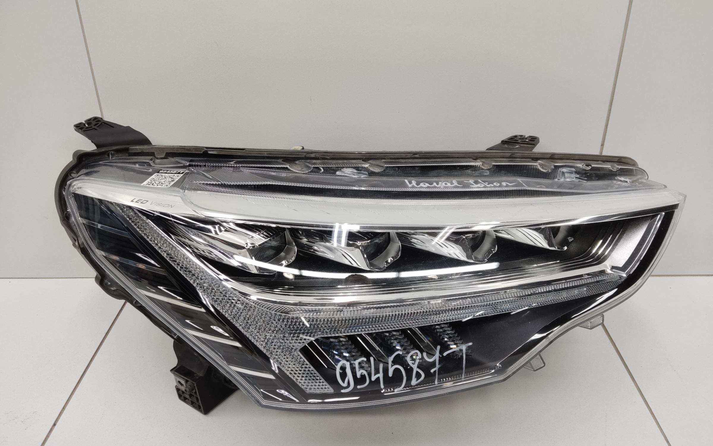 Фара передняя правая Haval Jolion LED