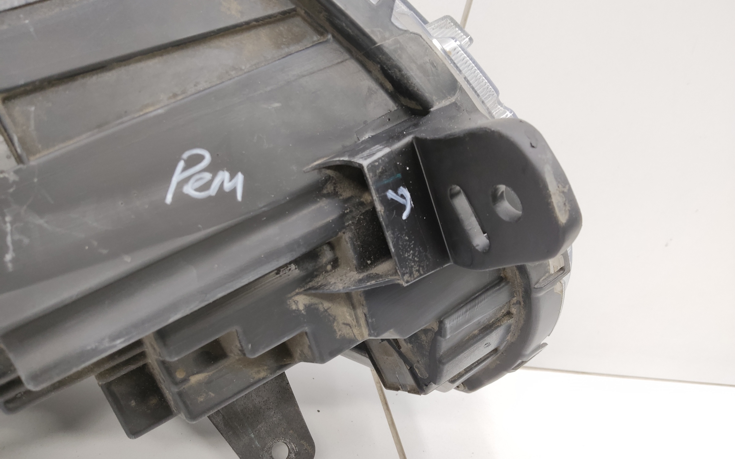 Фара передняя правая Haval Jolion LED