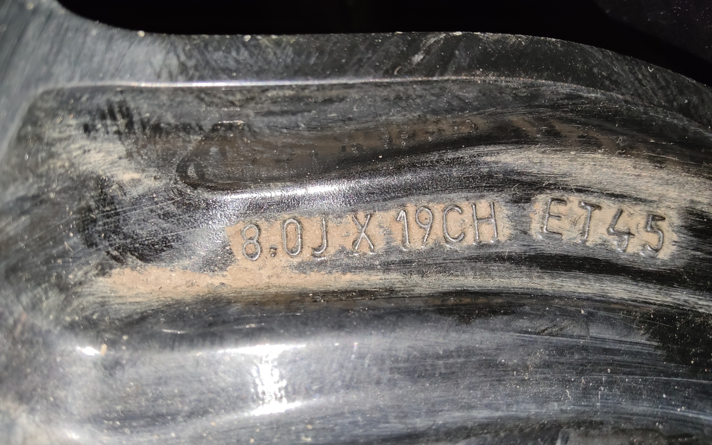 Диск колеса литой Land Rover Discovery Sport R19 черный