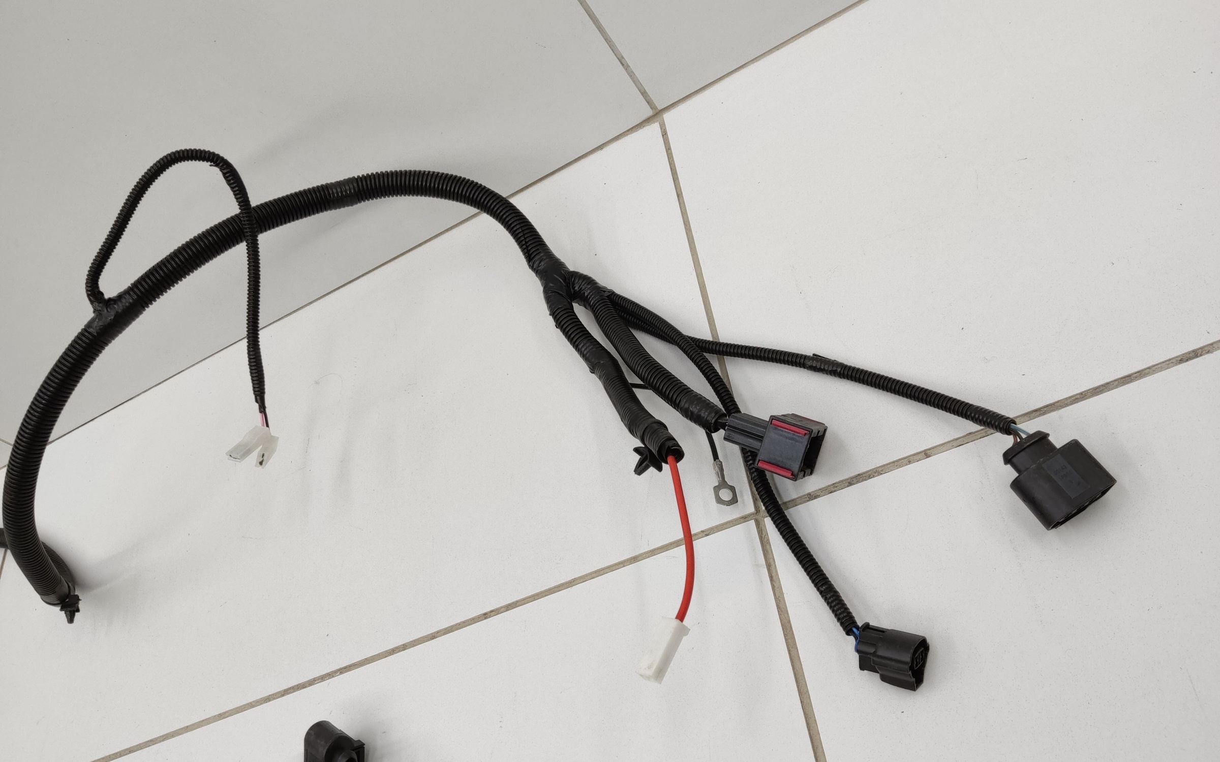 Проводка торпедо Lada Niva Travel