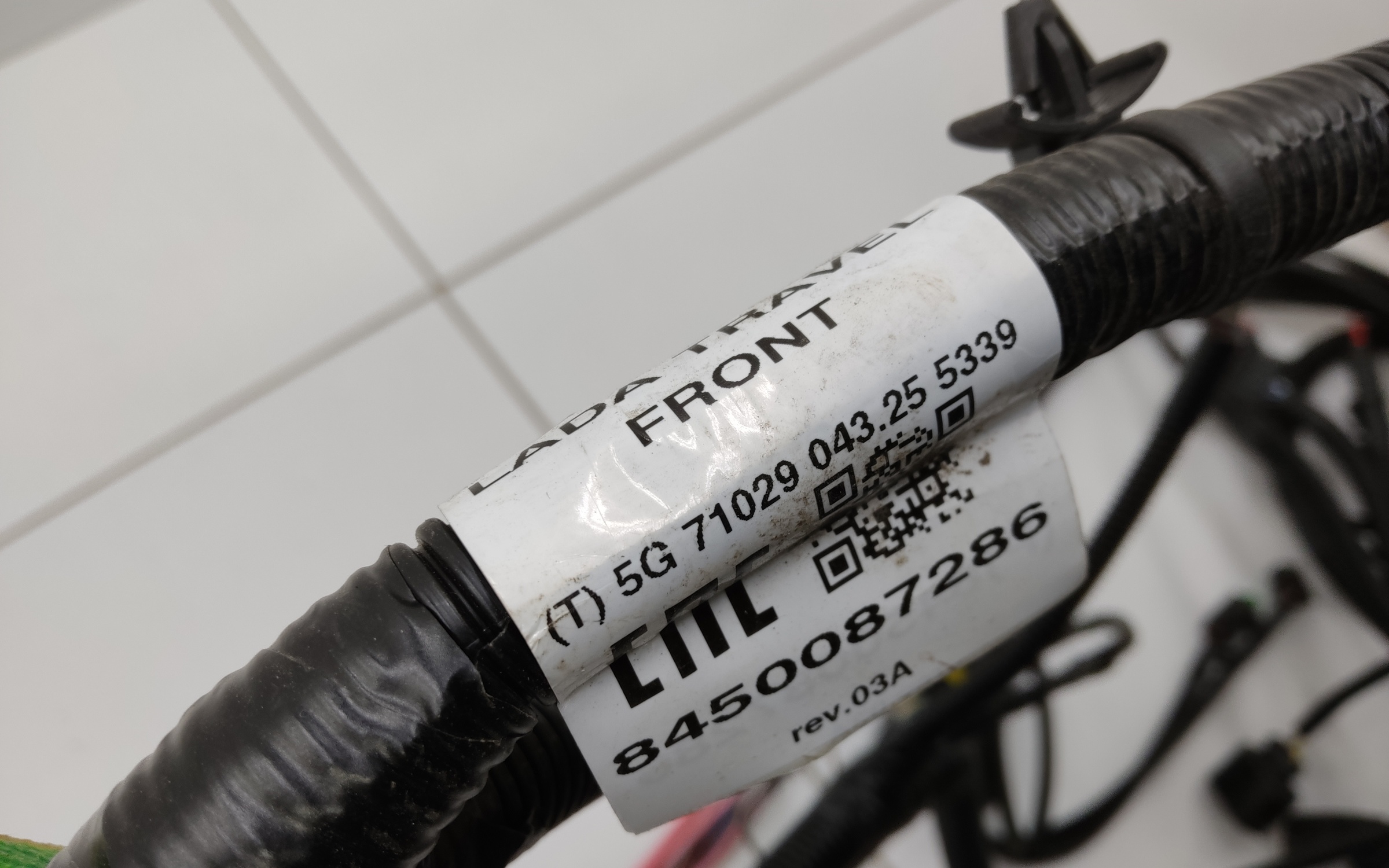 Проводка торпедо Lada Niva Travel