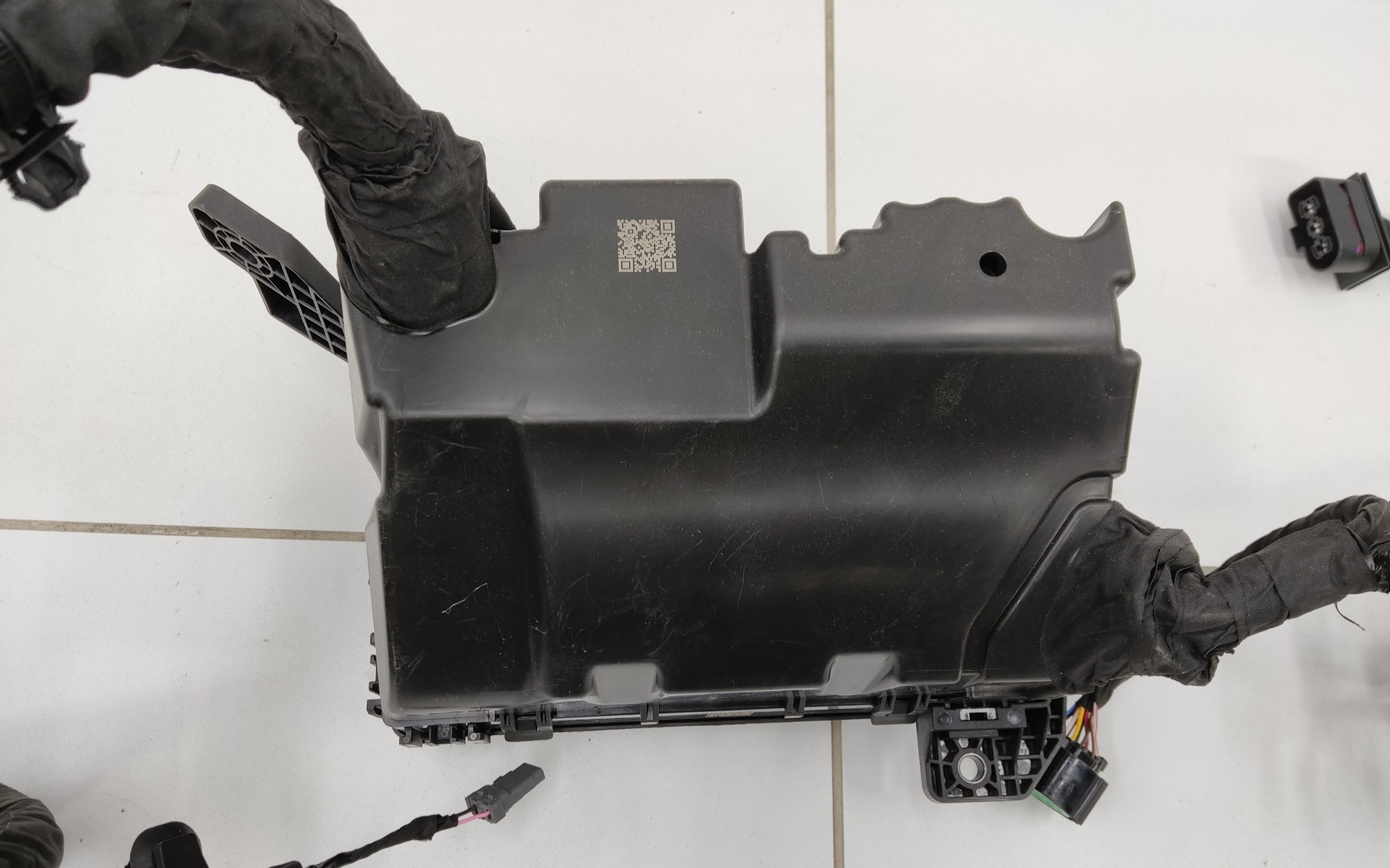 Проводка моторного отсека Haval Jolion