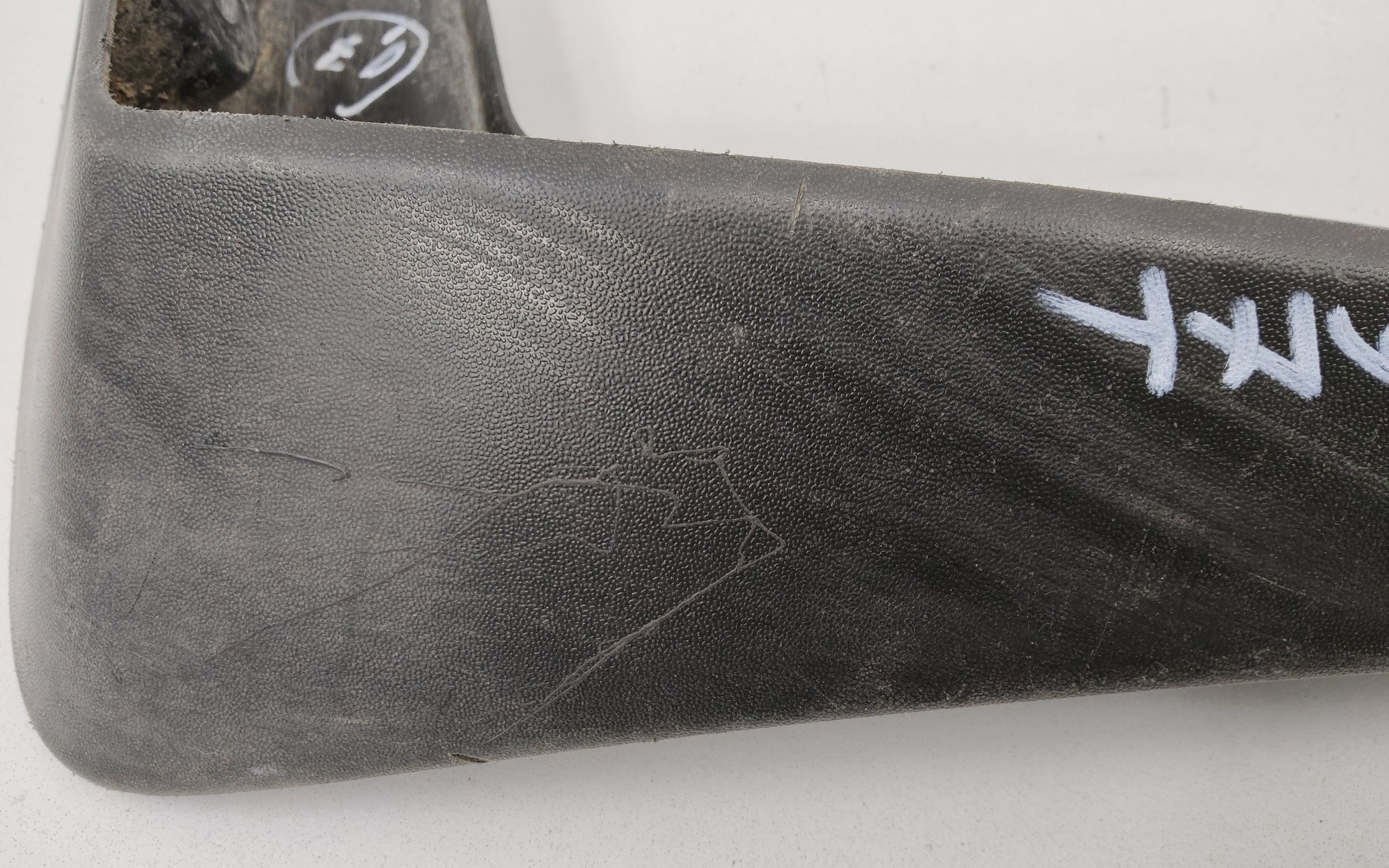 Брызговик задний правый Kia Sportage 4 Restail