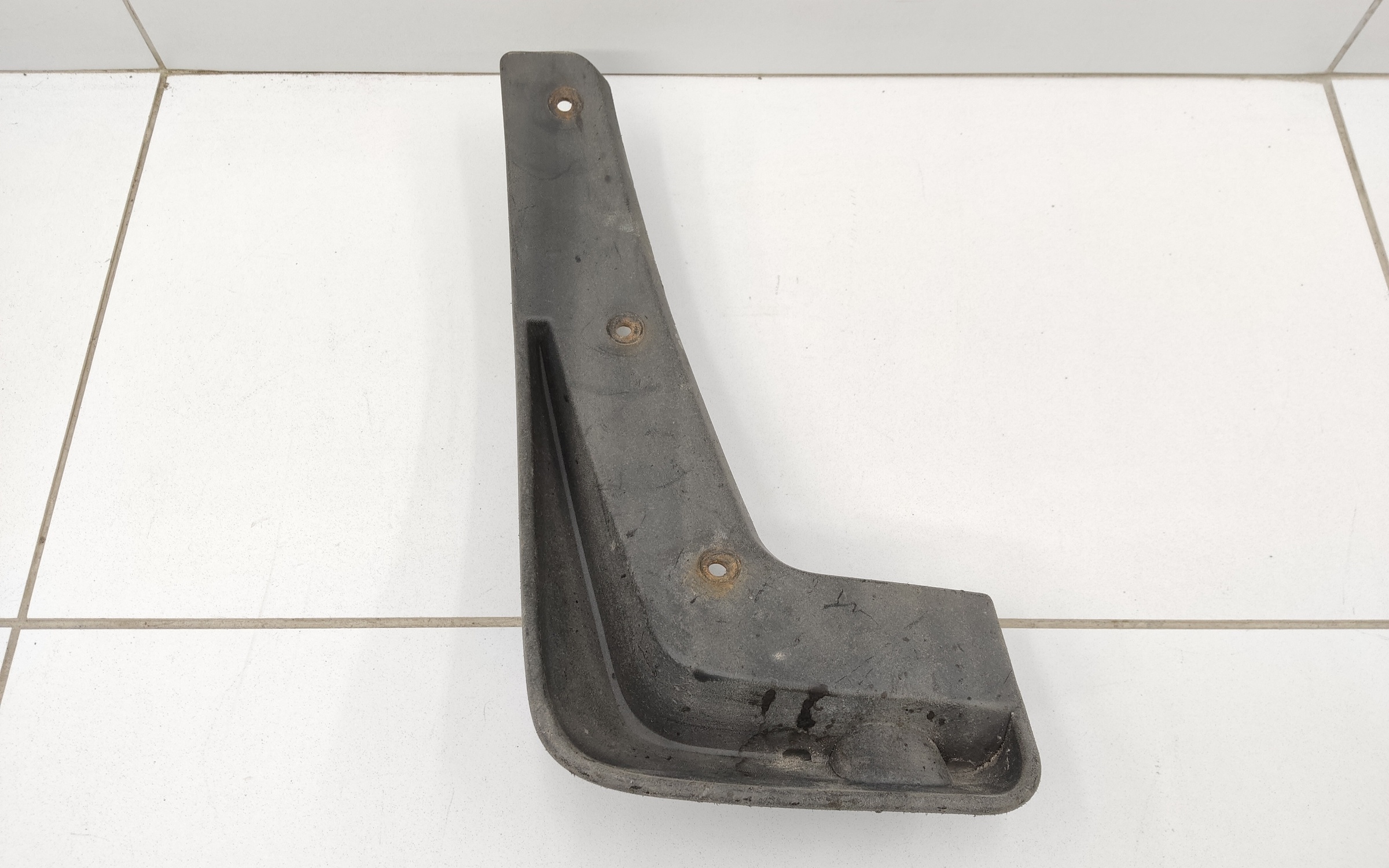 Брызговик задний правый Kia Sportage 4 Restail