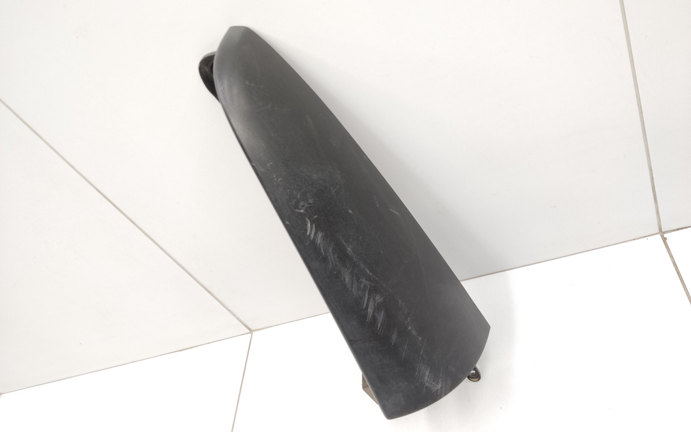 Накладка стойки кузова задней правой верхняя Lada Largus