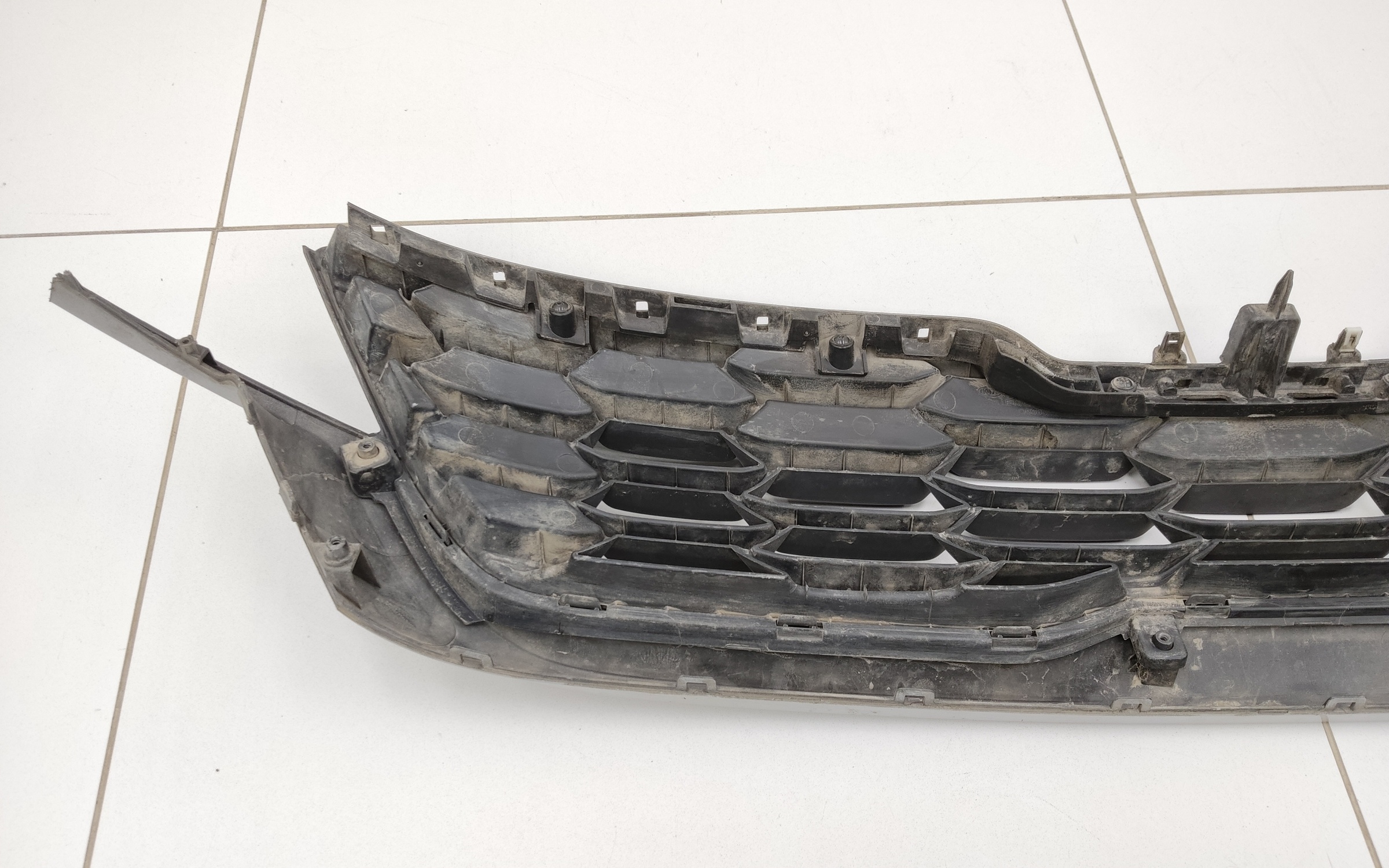 Решетка радиатора Kia Seltos 1