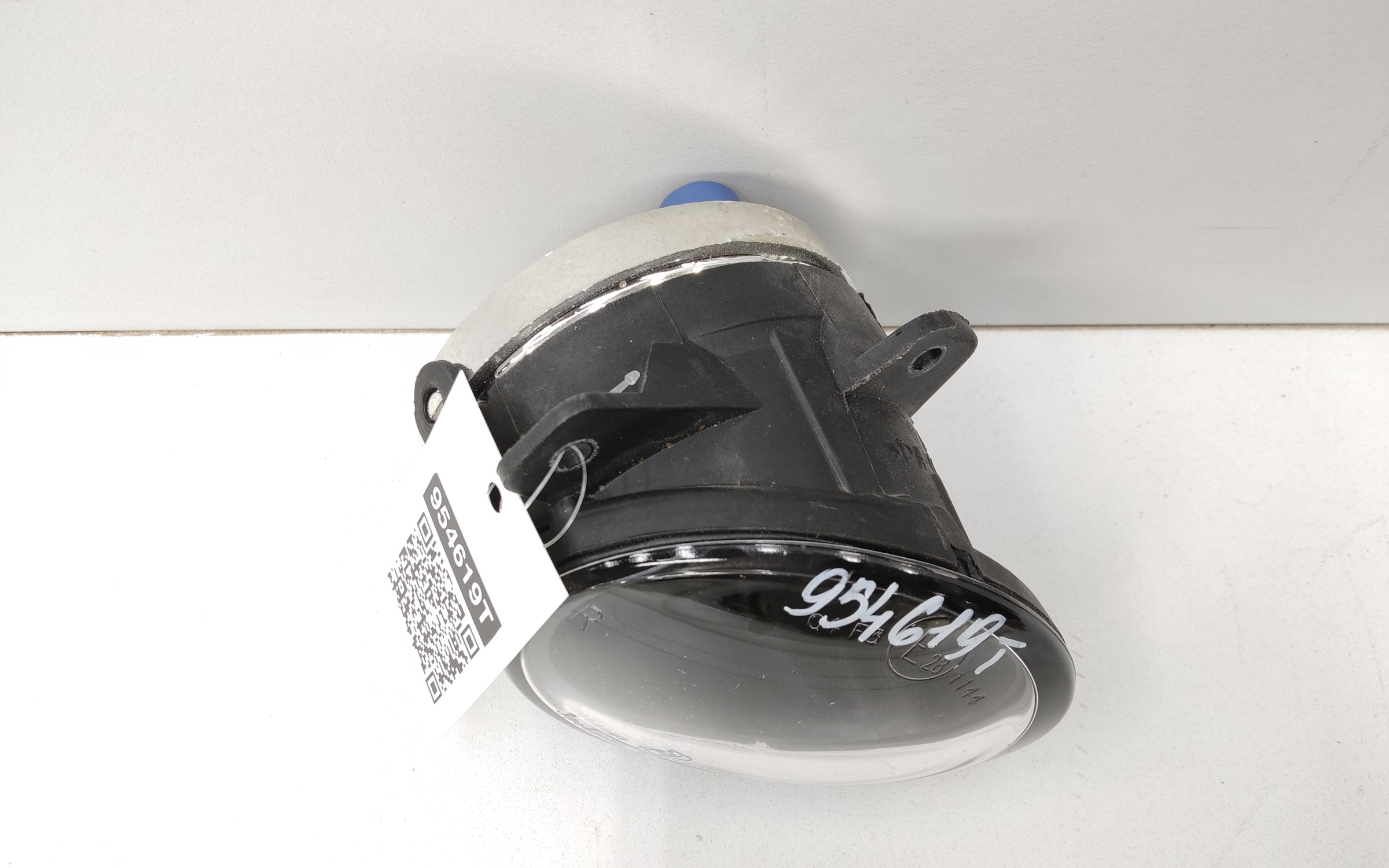 Фара ПТФ передняя правая UAZ Patriot Restail 2