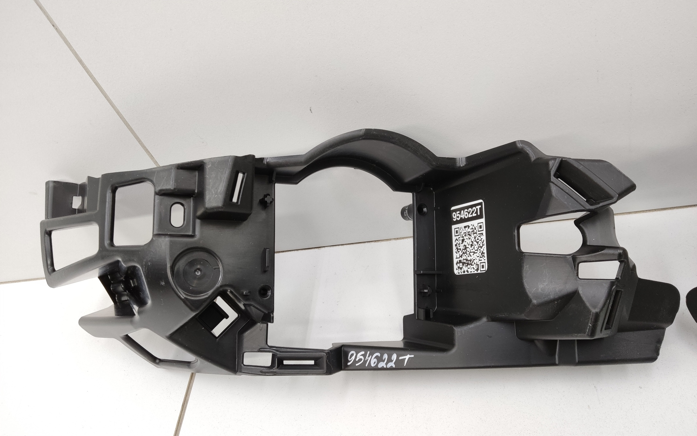 Комплект кронштейнов переднего бампера Citroen C5 Aircross Restail