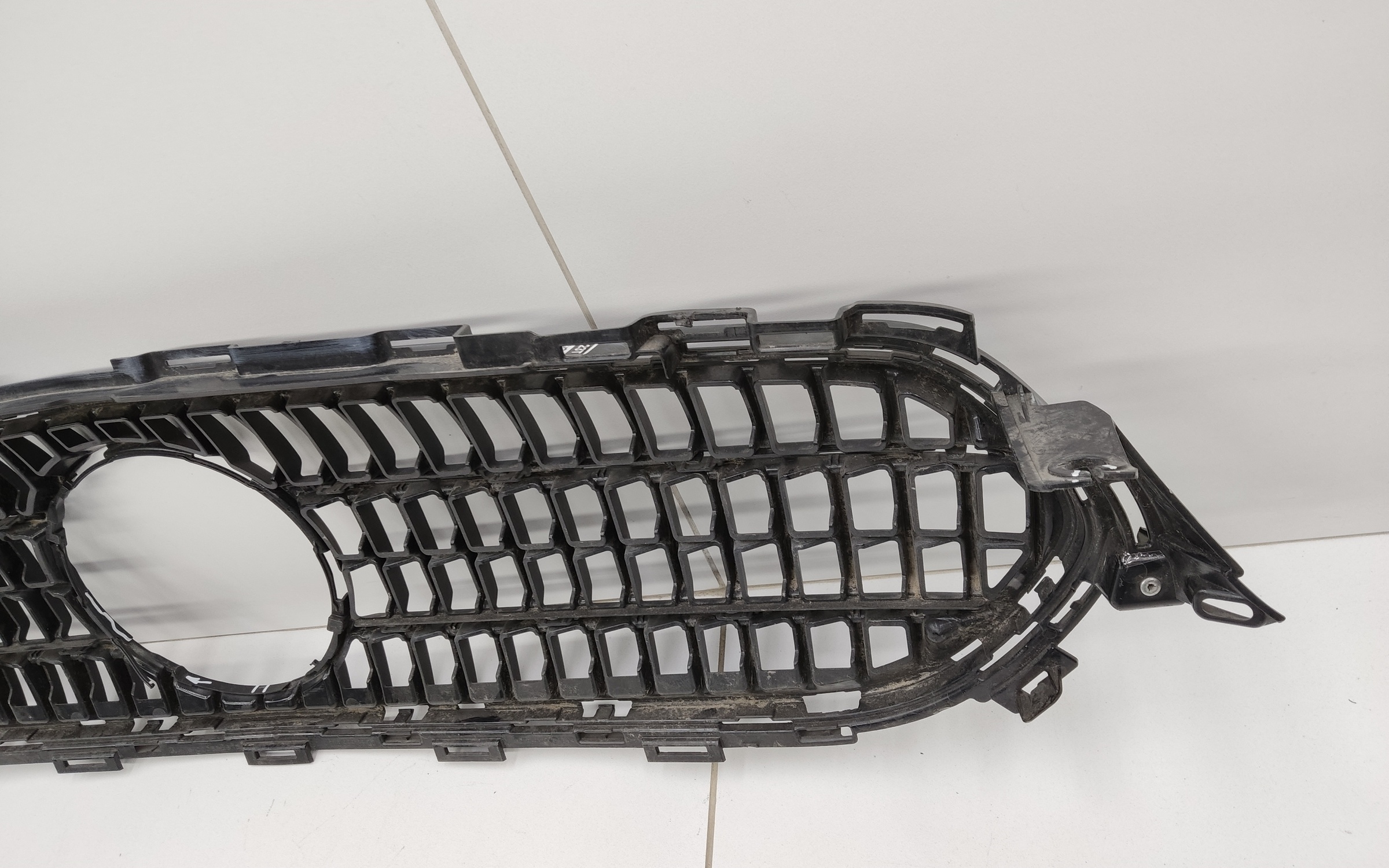 Каркас решётки радиатора Mercedes Benz E-klasse W213 Restail