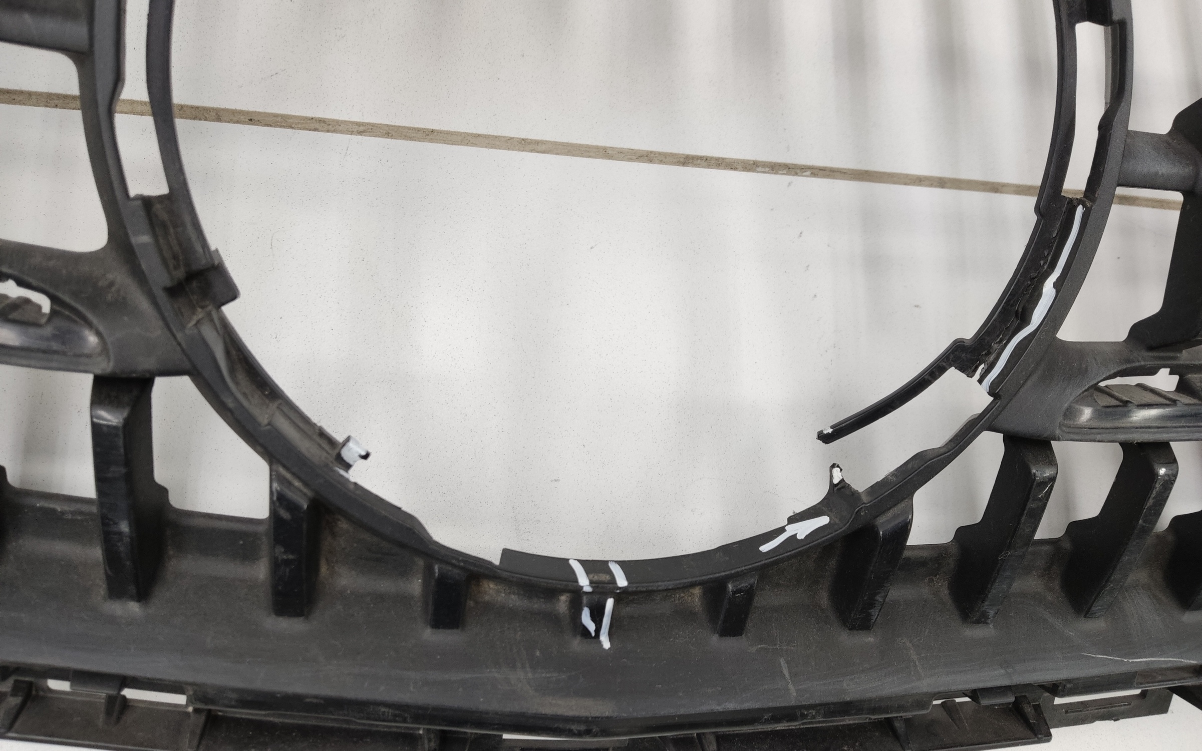 Каркас решётки радиатора Mercedes Benz E-klasse W213 Restail